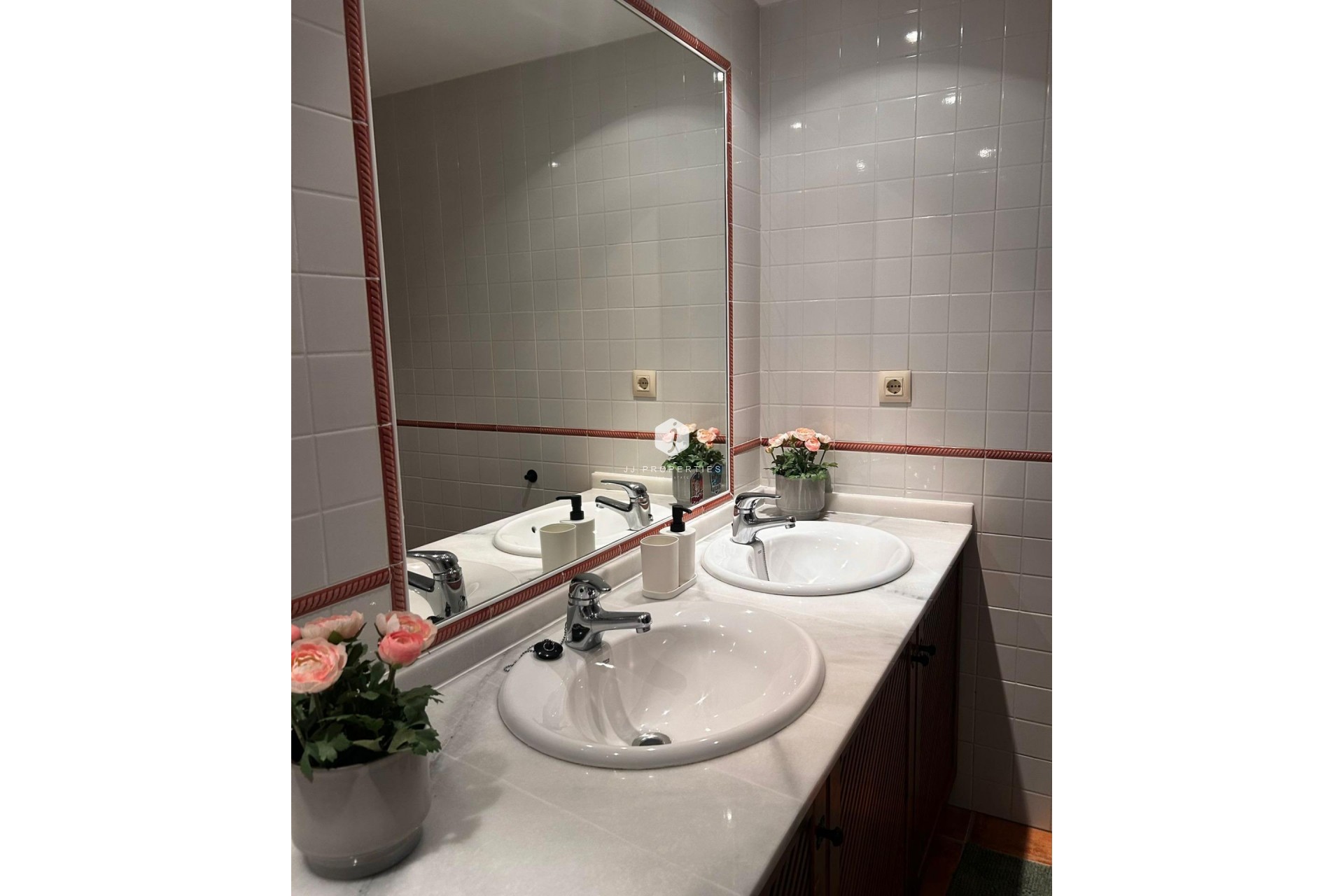 Resale - Apartment / flat -
Torrevieja - Punta prima
