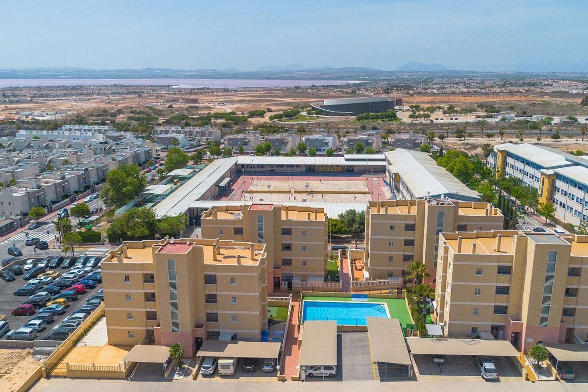 Resale - Apartment / flat -
Torrevieja - Sector 25