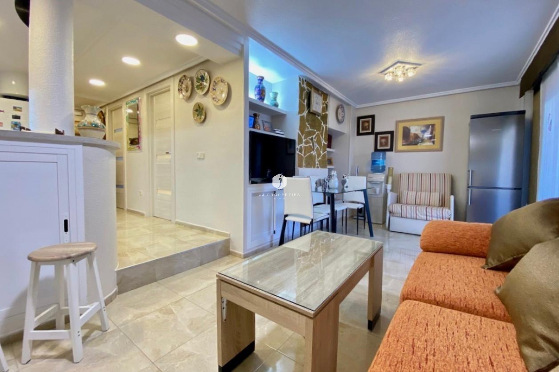 Resale - Apartment / flat -
Torrevieja - Torre la mata