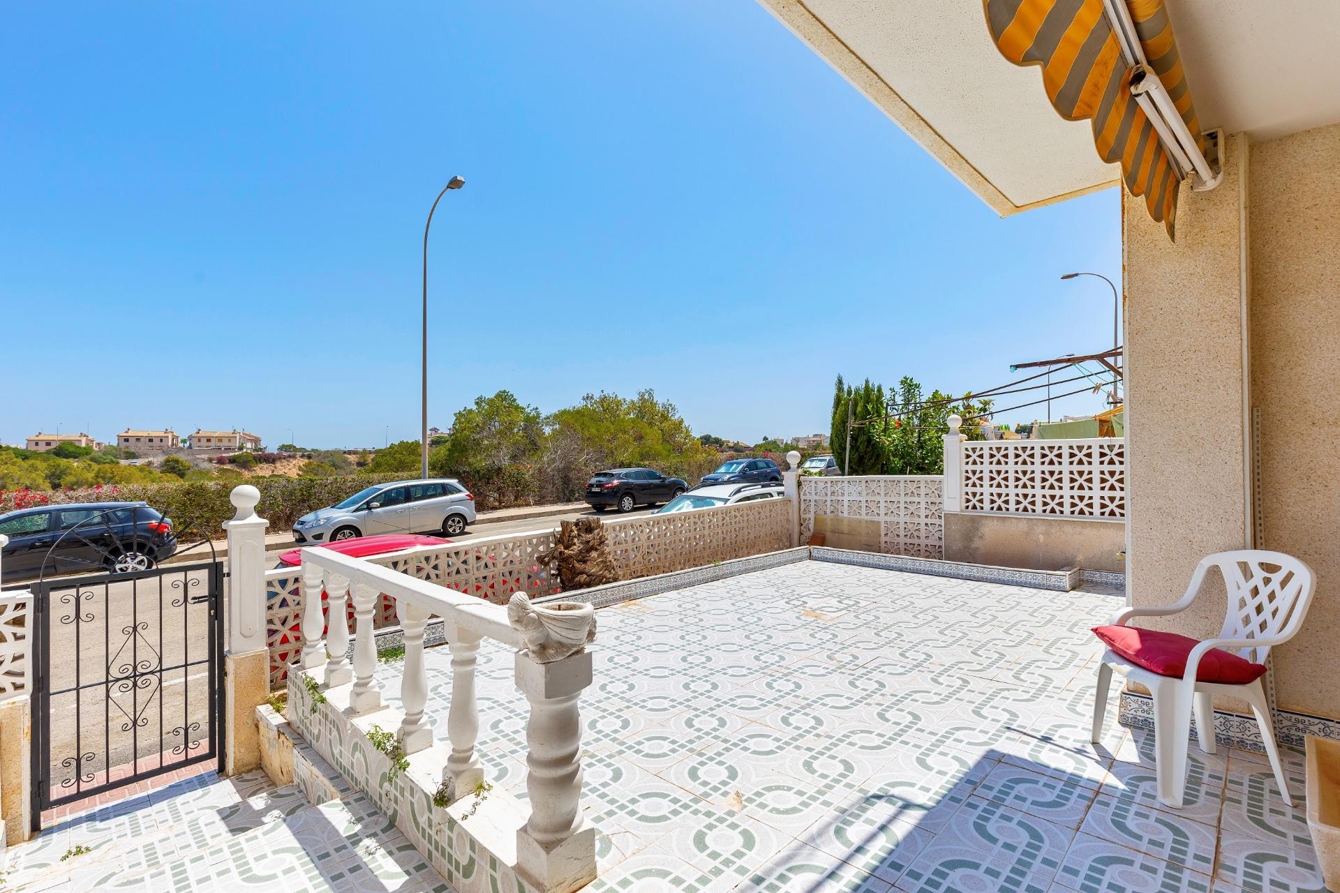 Resale - Apartment / flat -
Torrevieja - Torreblanca