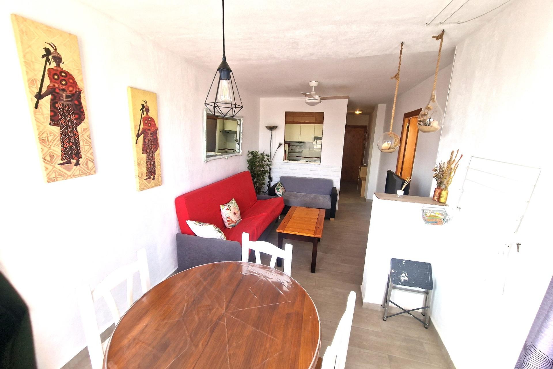 Resale - Apartment / flat -
Torrevieja - Torreblanca