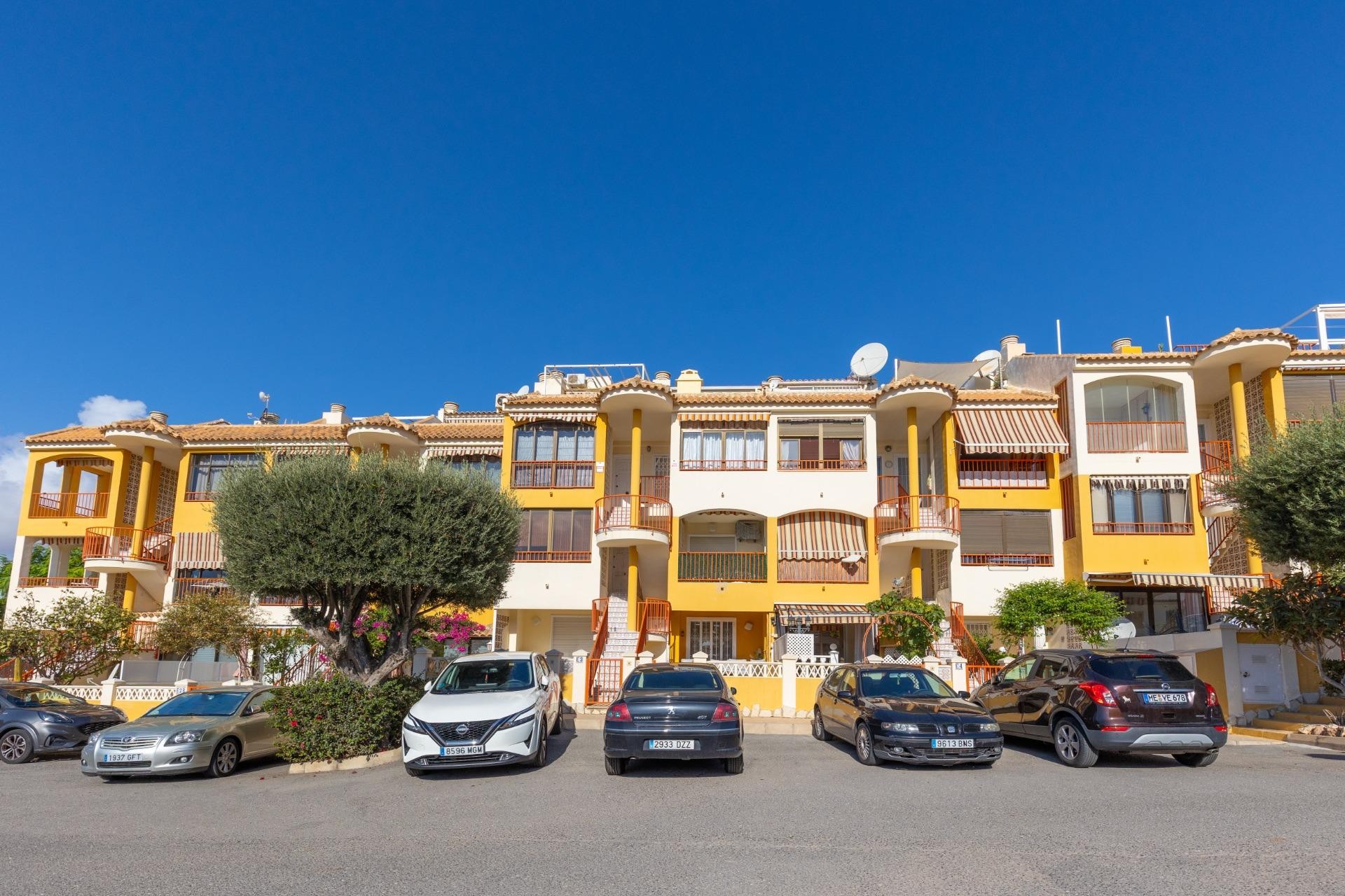 Resale - Apartment / flat -
Torrevieja - Torreblanca