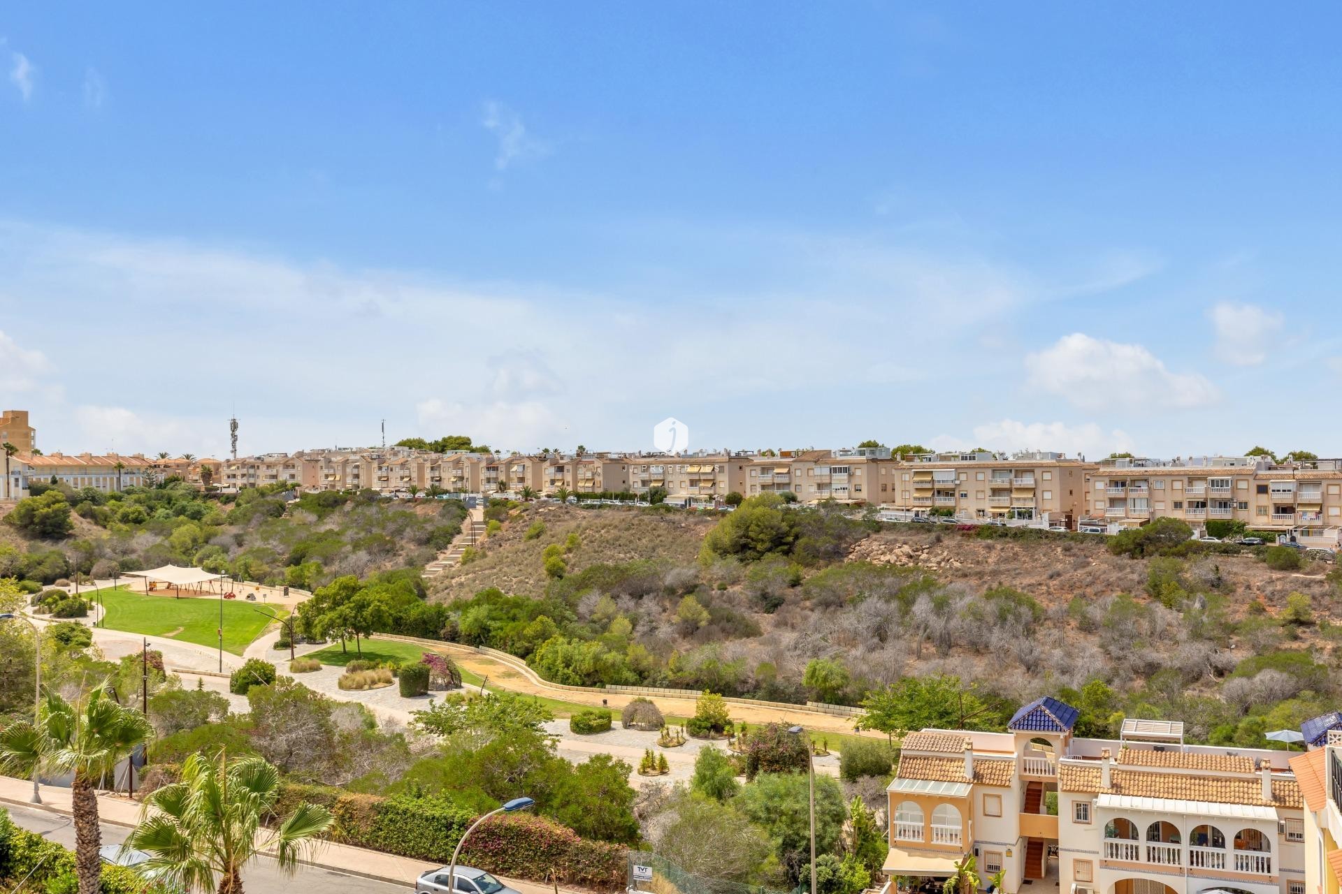 Resale - Apartment / flat -
Torrevieja - Torreblanca