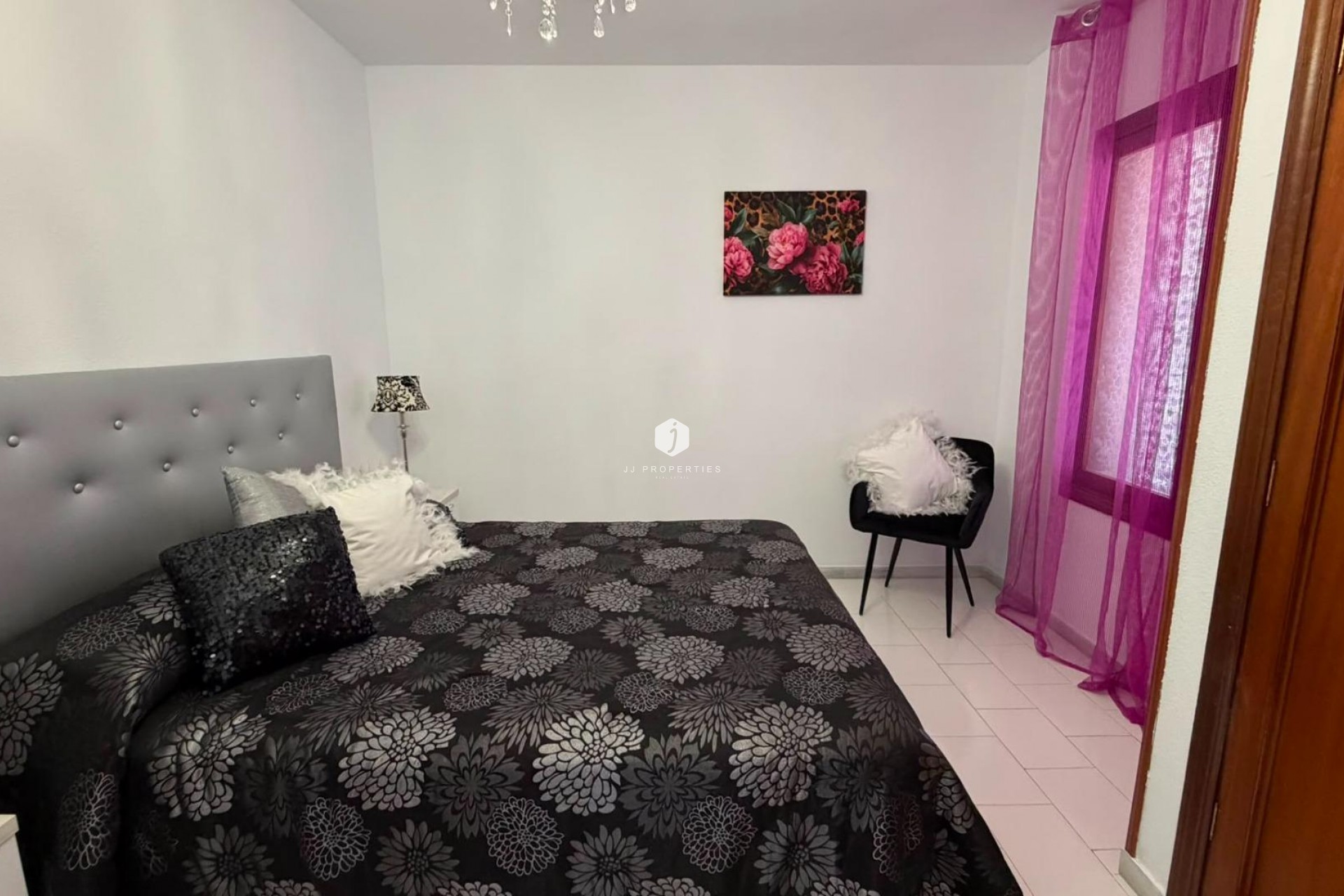Resale - Apartment / flat -
Torrevieja - Torreblanca