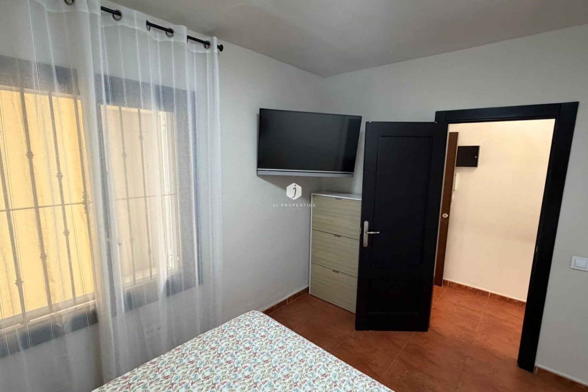 Resale - Apartment / flat -
Torrevieja - Torreblanca