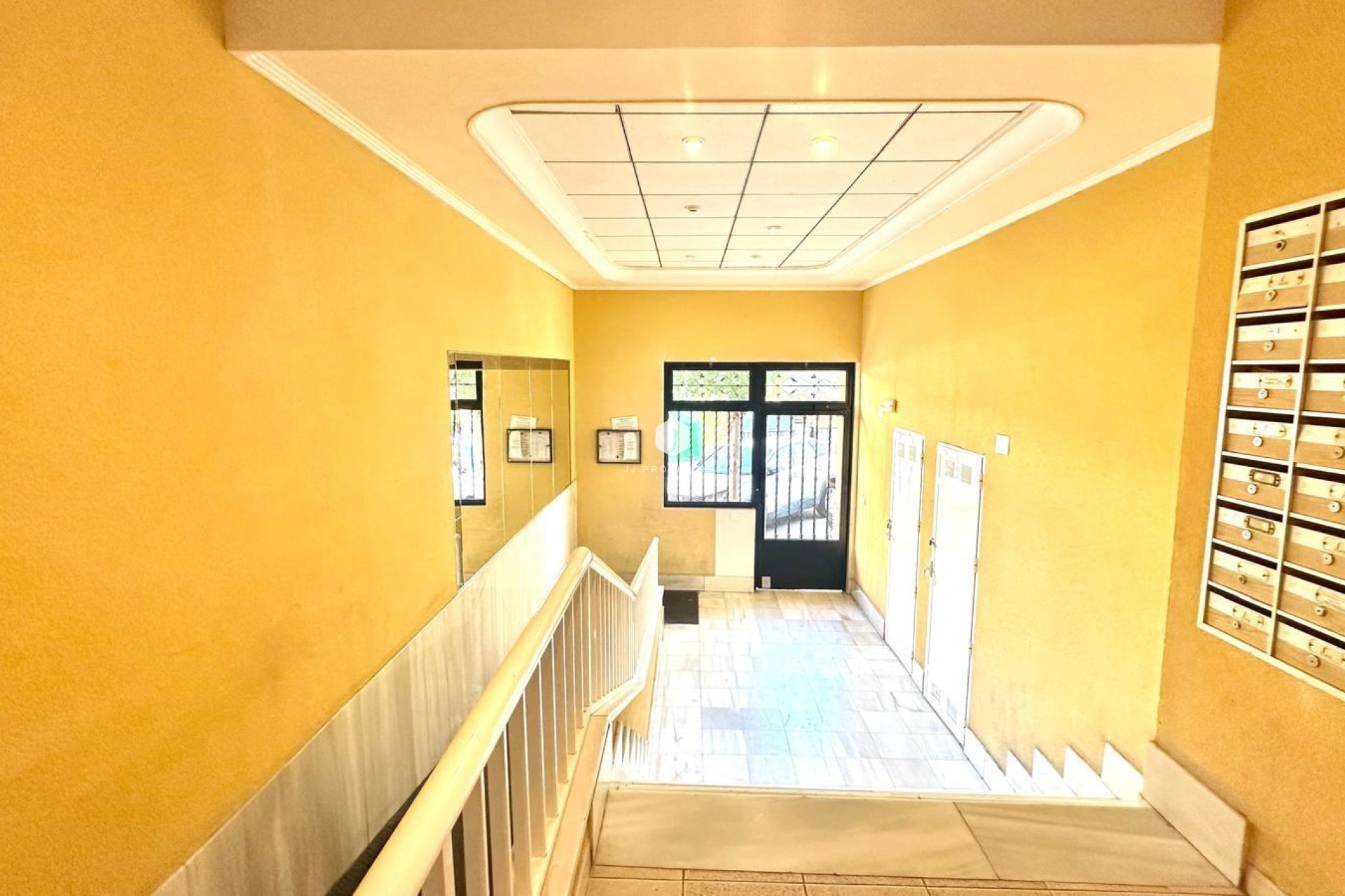 Resale - Apartment / flat -
Torrevieja