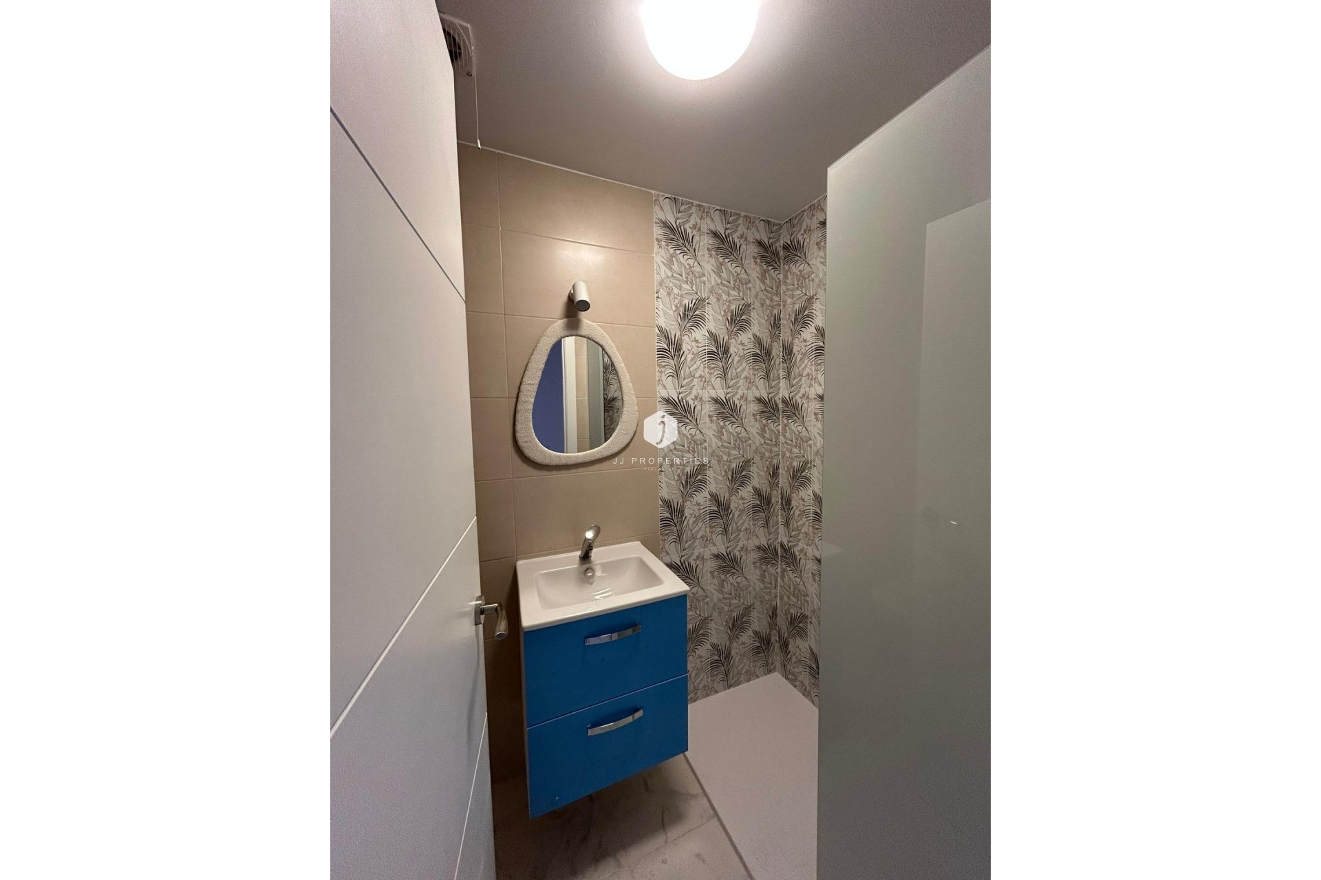 Resale - Apartment / flat -
Torrevieja