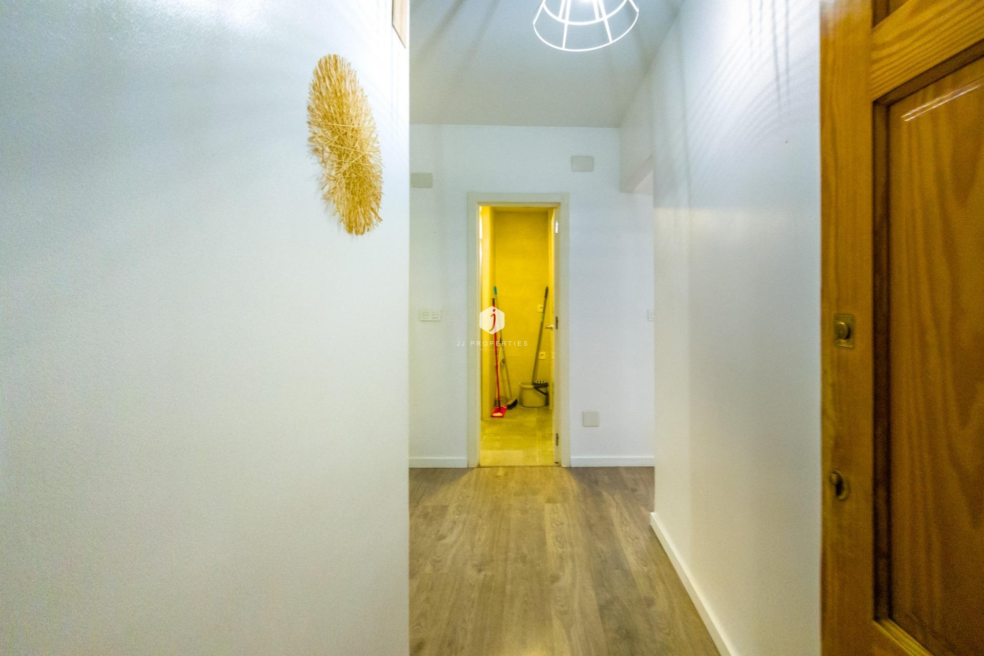 Resale - Apartment / flat -
Torrevieja