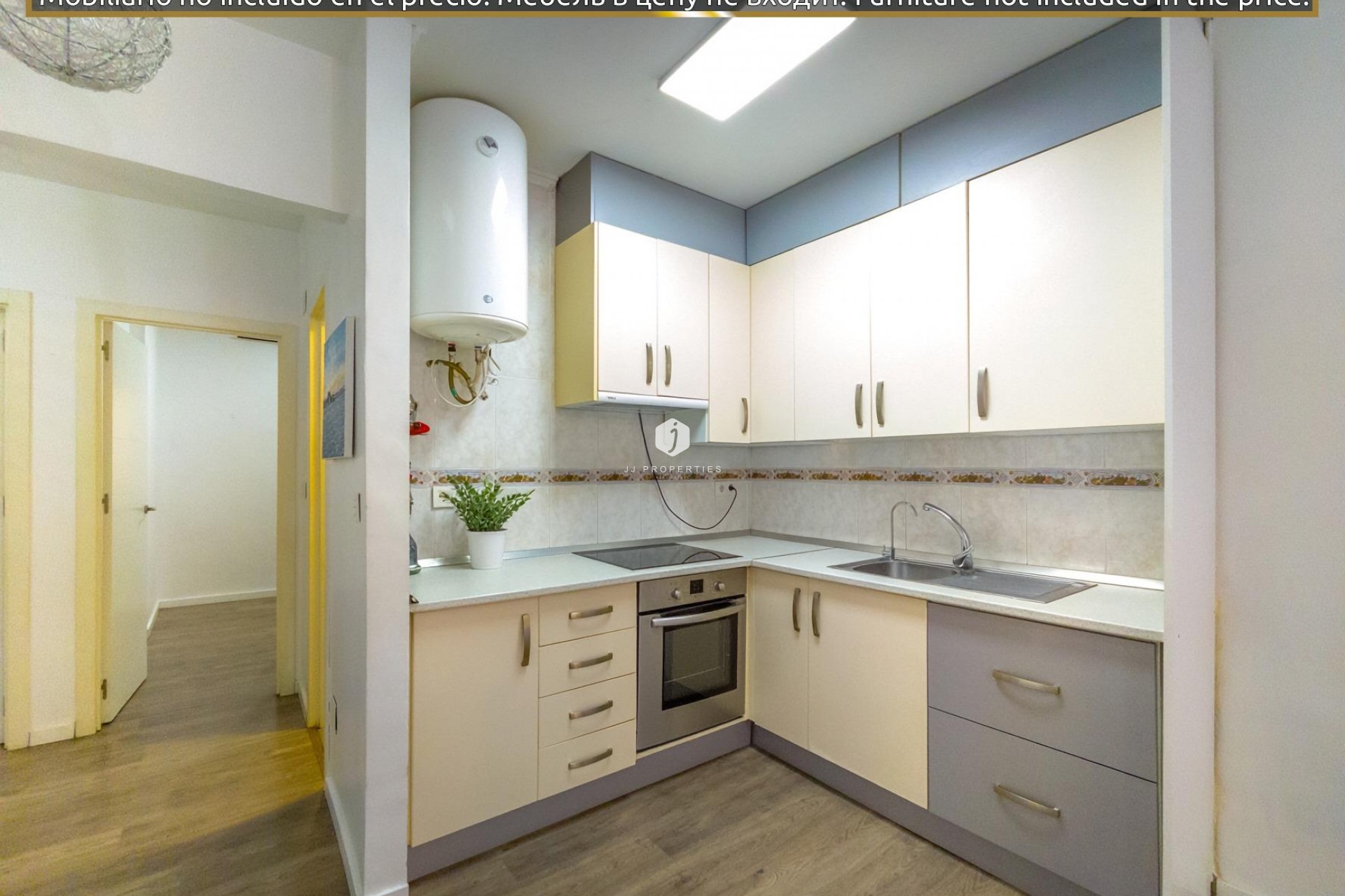 Resale - Apartment / flat -
Torrevieja