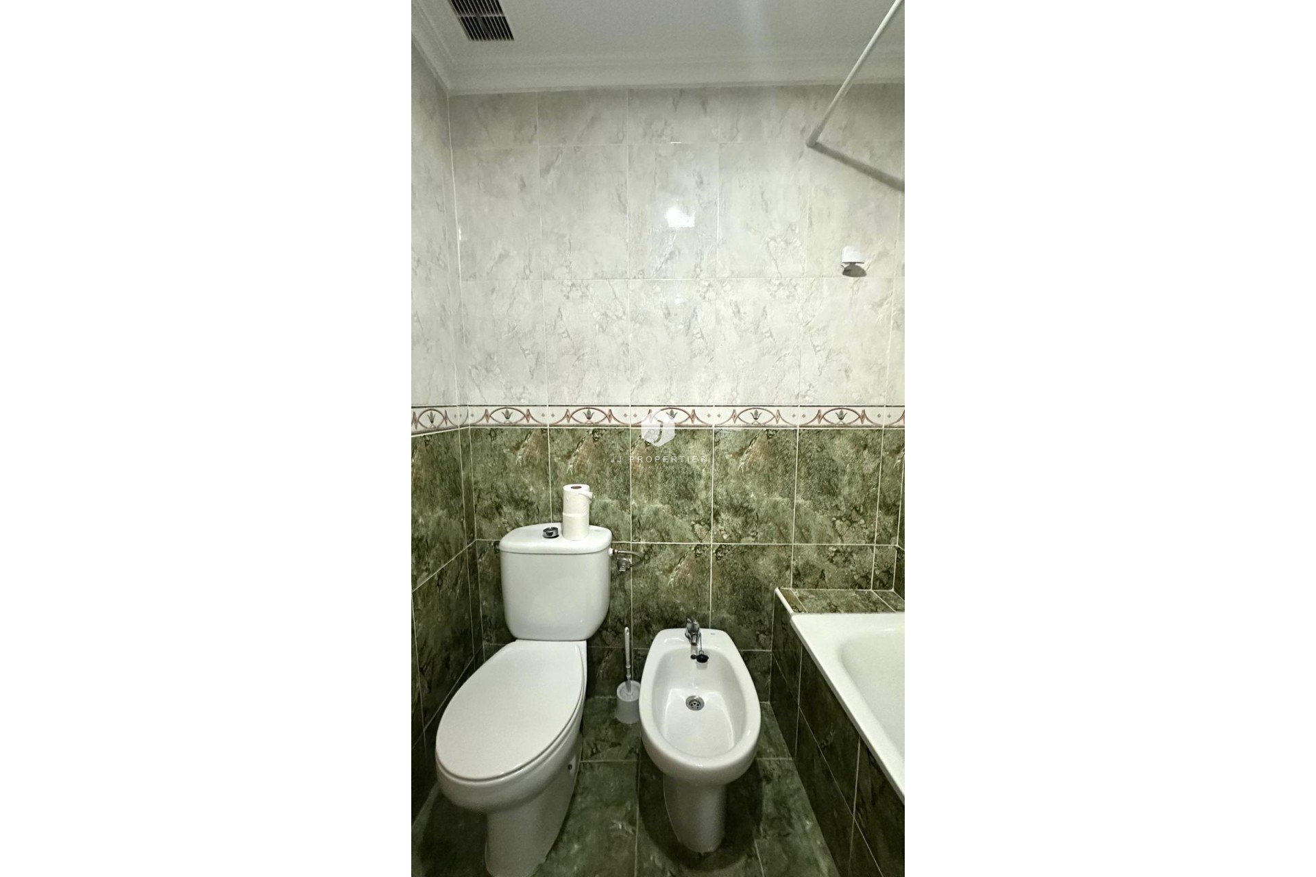 Resale - Apartment / flat -
Torrevieja