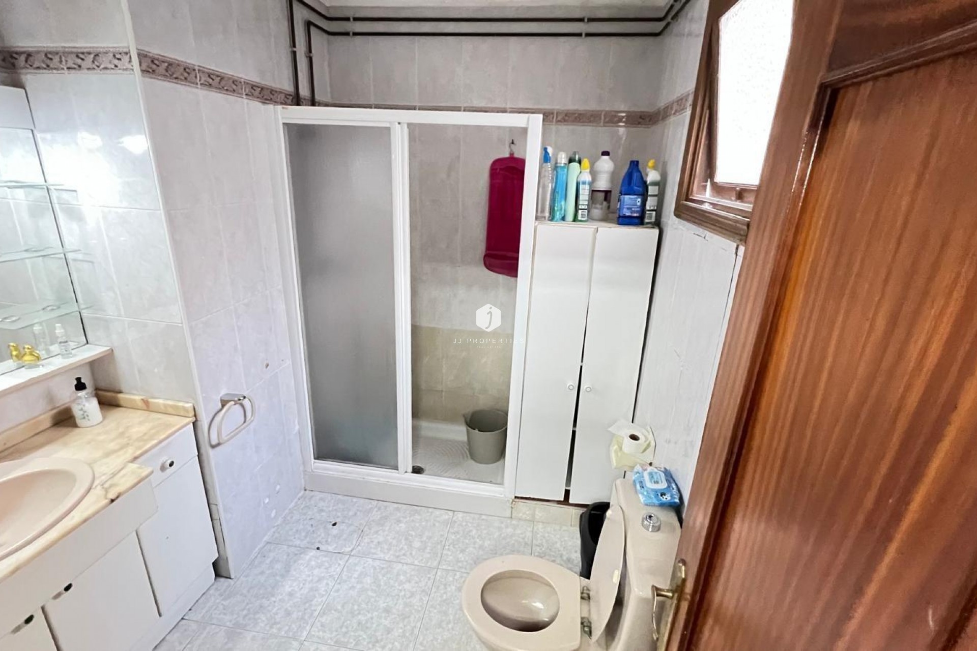 Resale - Apartment / flat -
Torrevieja