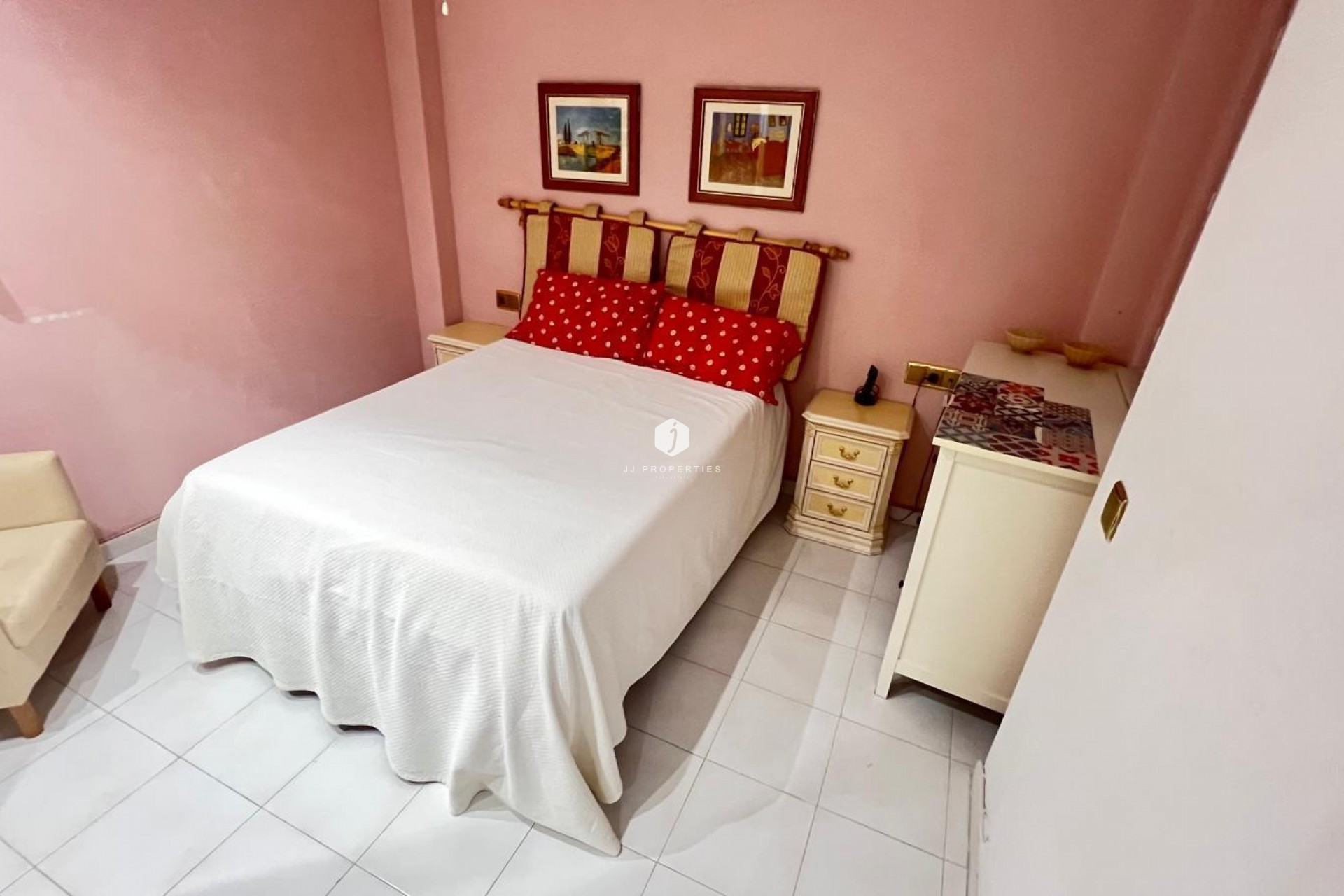 Resale - Apartment / flat -
Torrevieja