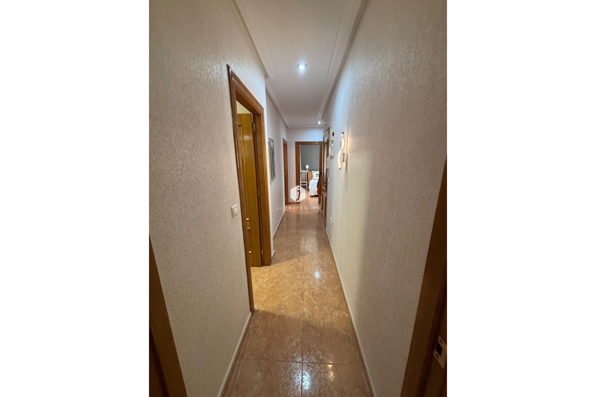 Resale - Apartment / flat -
Torrevieja