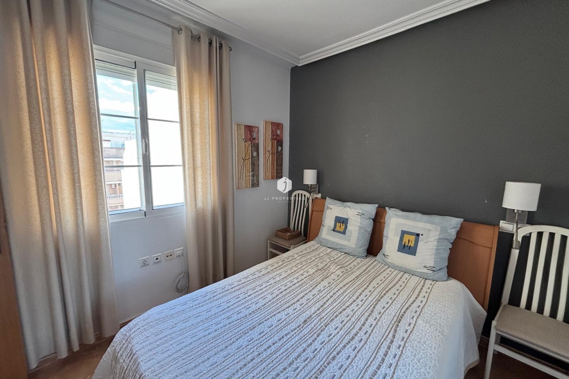 Resale - Apartment / flat -
Torrevieja