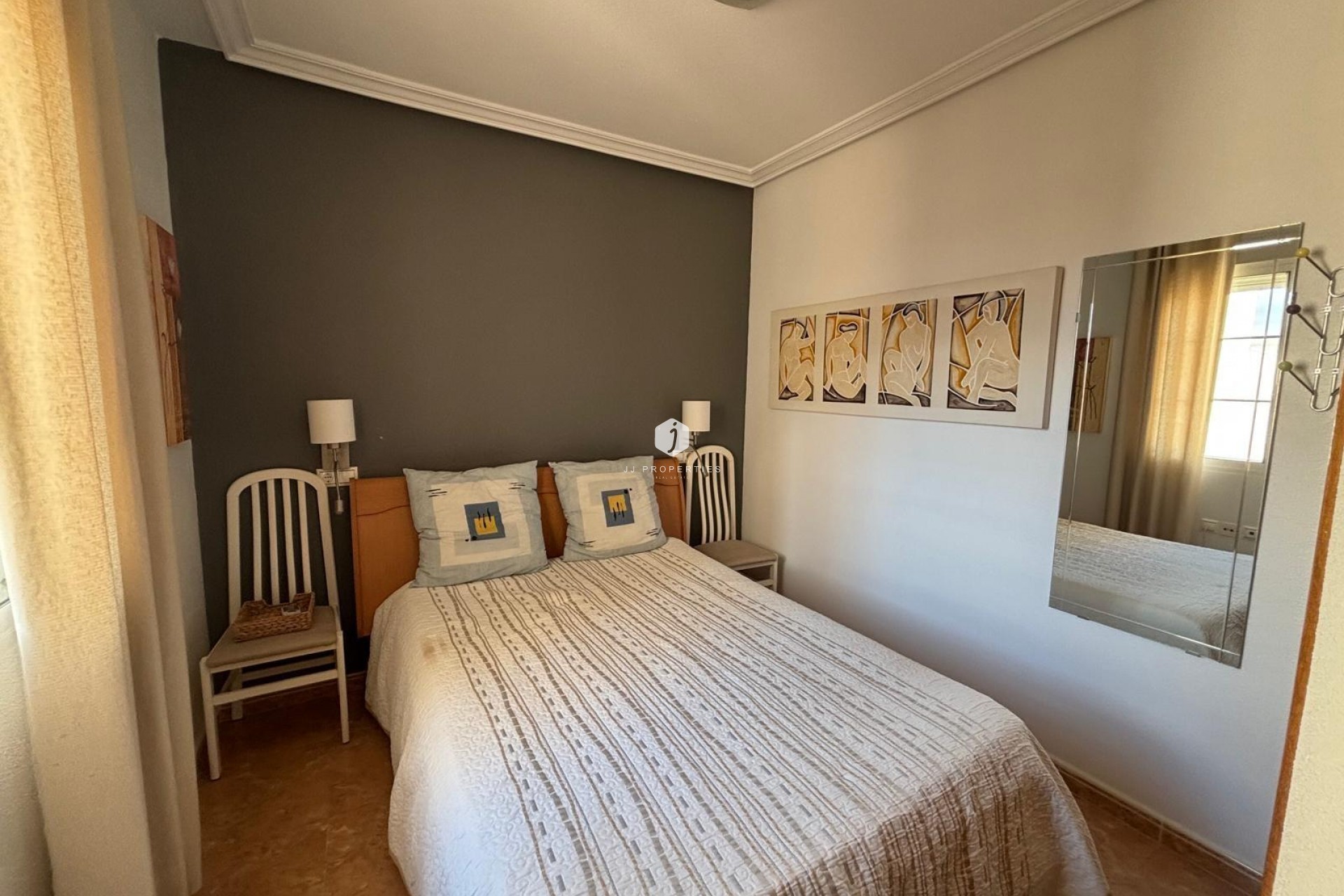 Resale - Apartment / flat -
Torrevieja