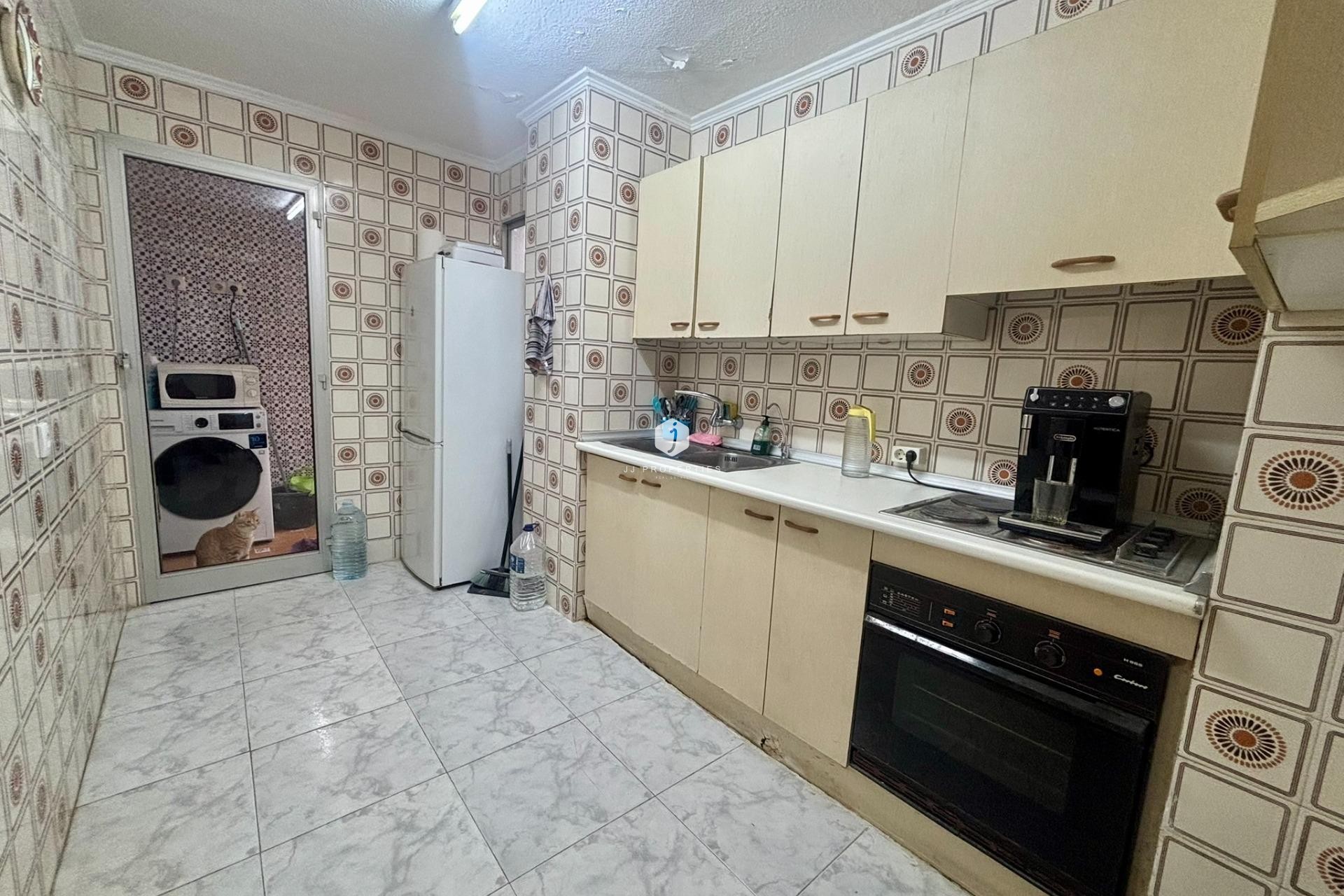 Resale - Apartment / flat -
Torrevieja