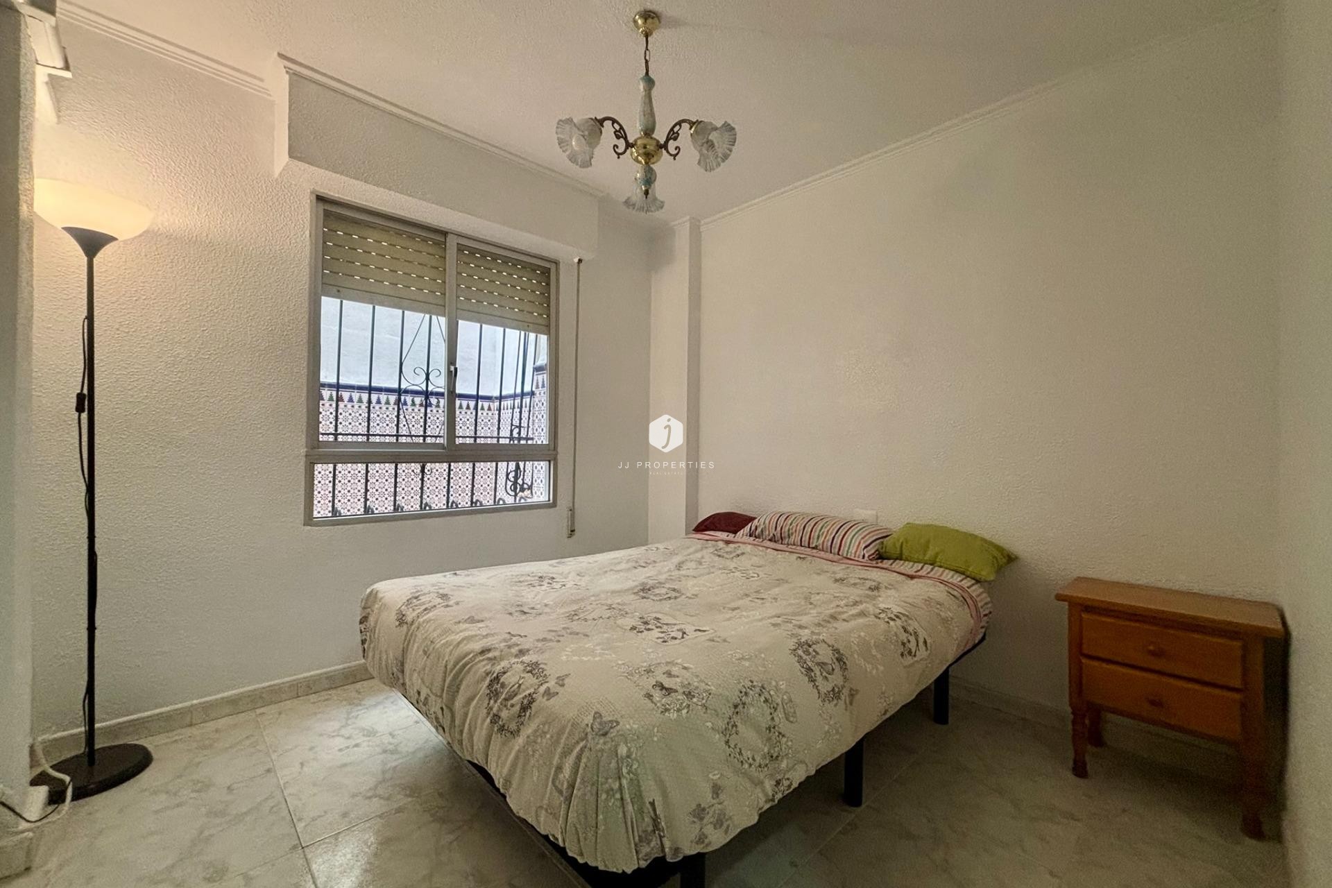 Resale - Apartment / flat -
Torrevieja