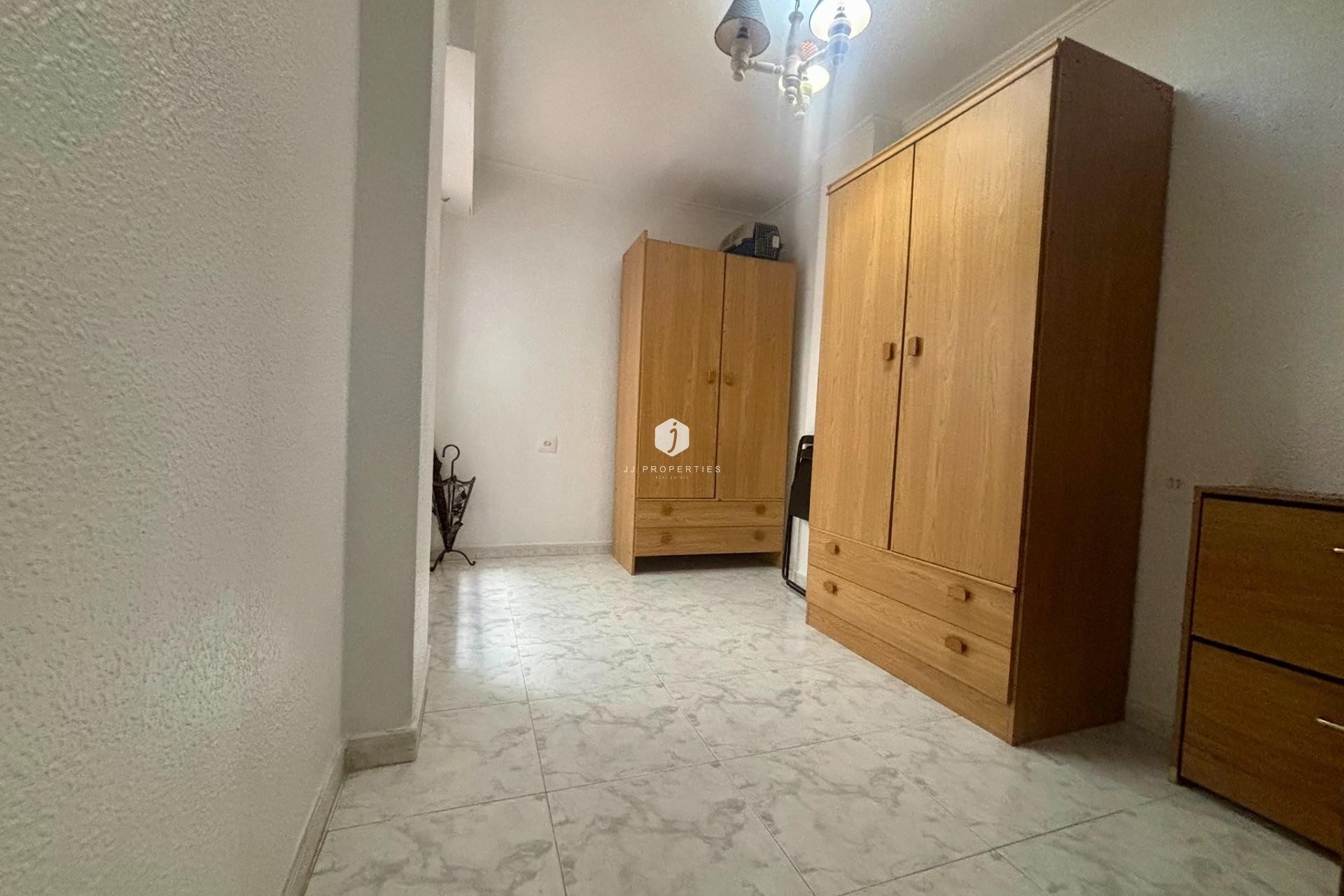 Resale - Apartment / flat -
Torrevieja