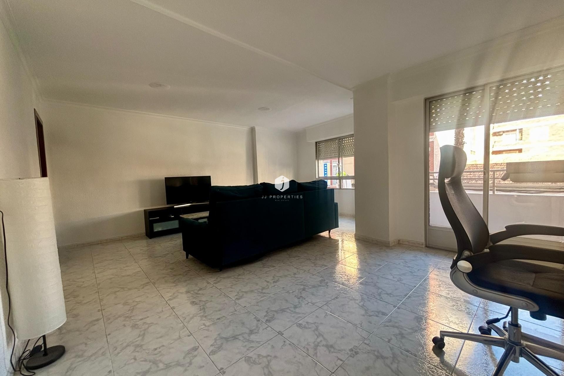 Resale - Apartment / flat -
Torrevieja