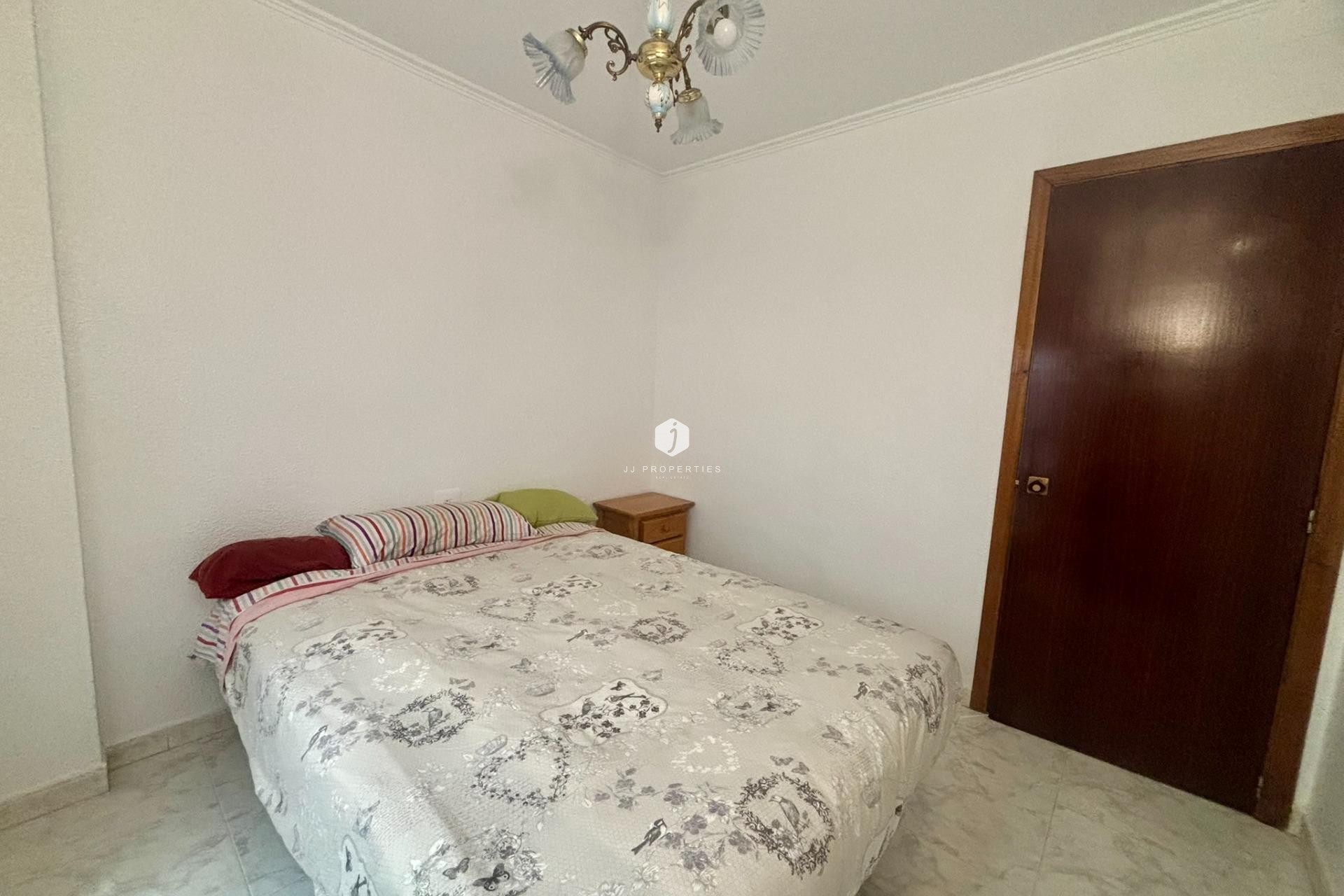 Resale - Apartment / flat -
Torrevieja
