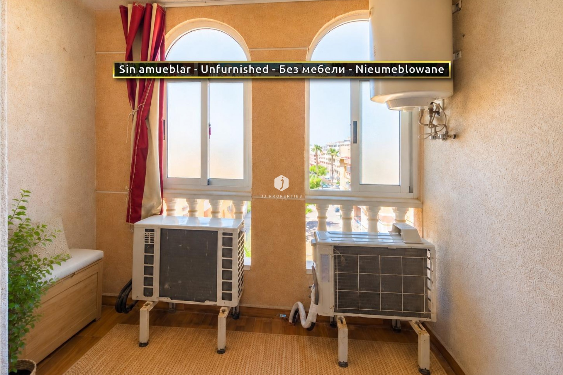 Resale - Apartment / flat -
Torrevieja