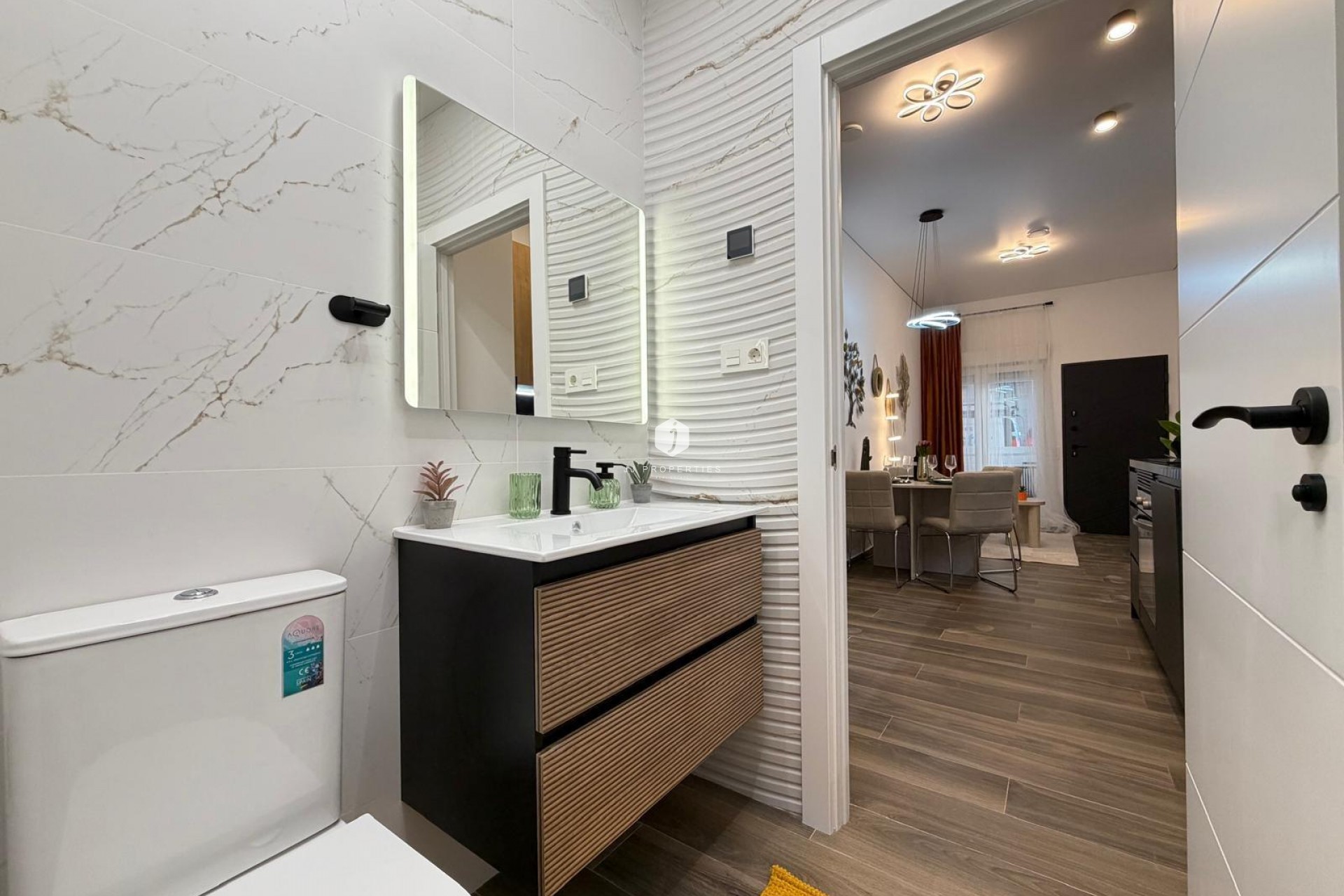Resale - Apartment / flat -
Torrevieja