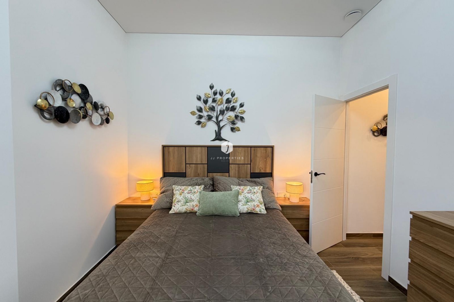 Resale - Apartment / flat -
Torrevieja