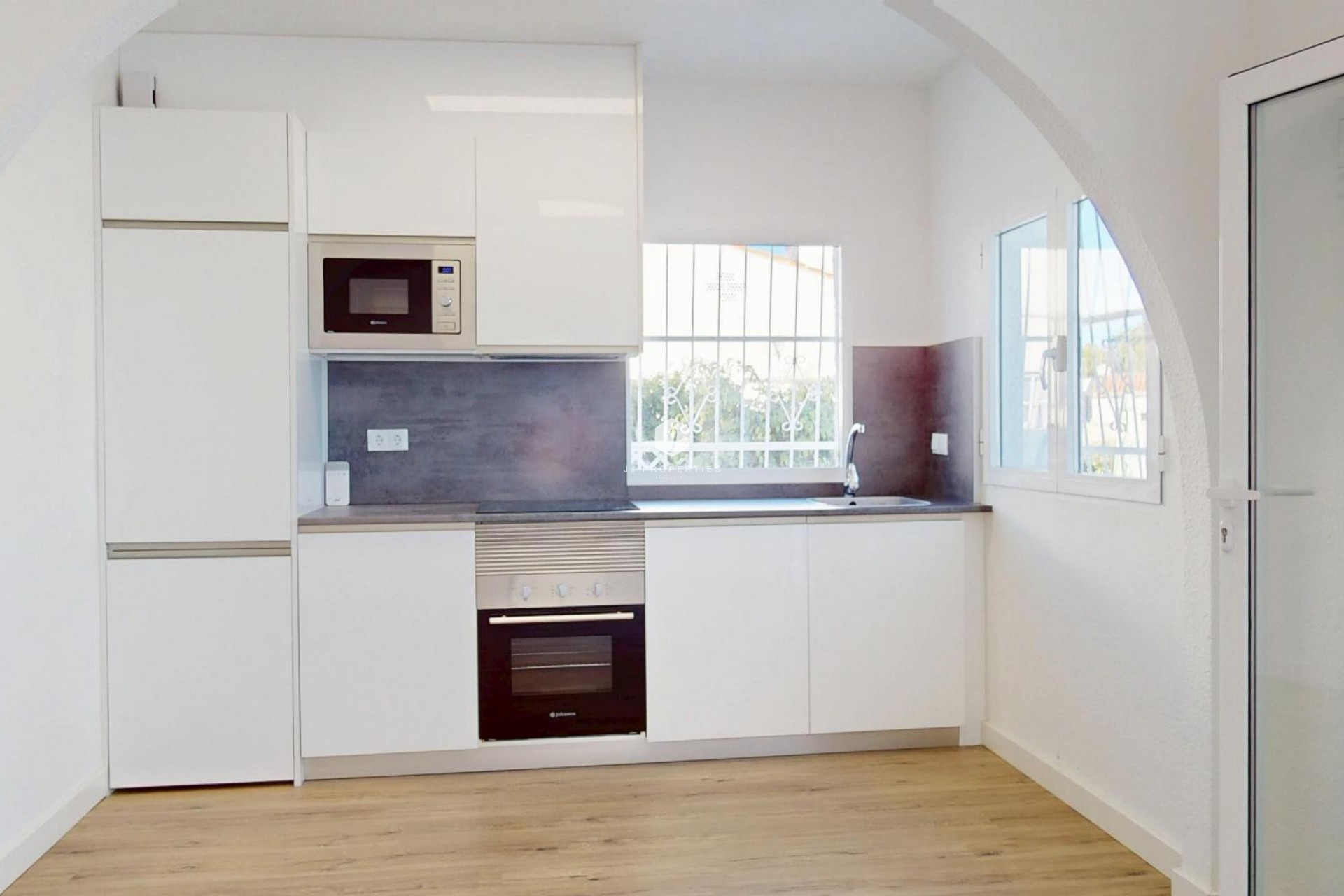 Resale - Bungalow -
Orihuela Costa - Costa Blanca