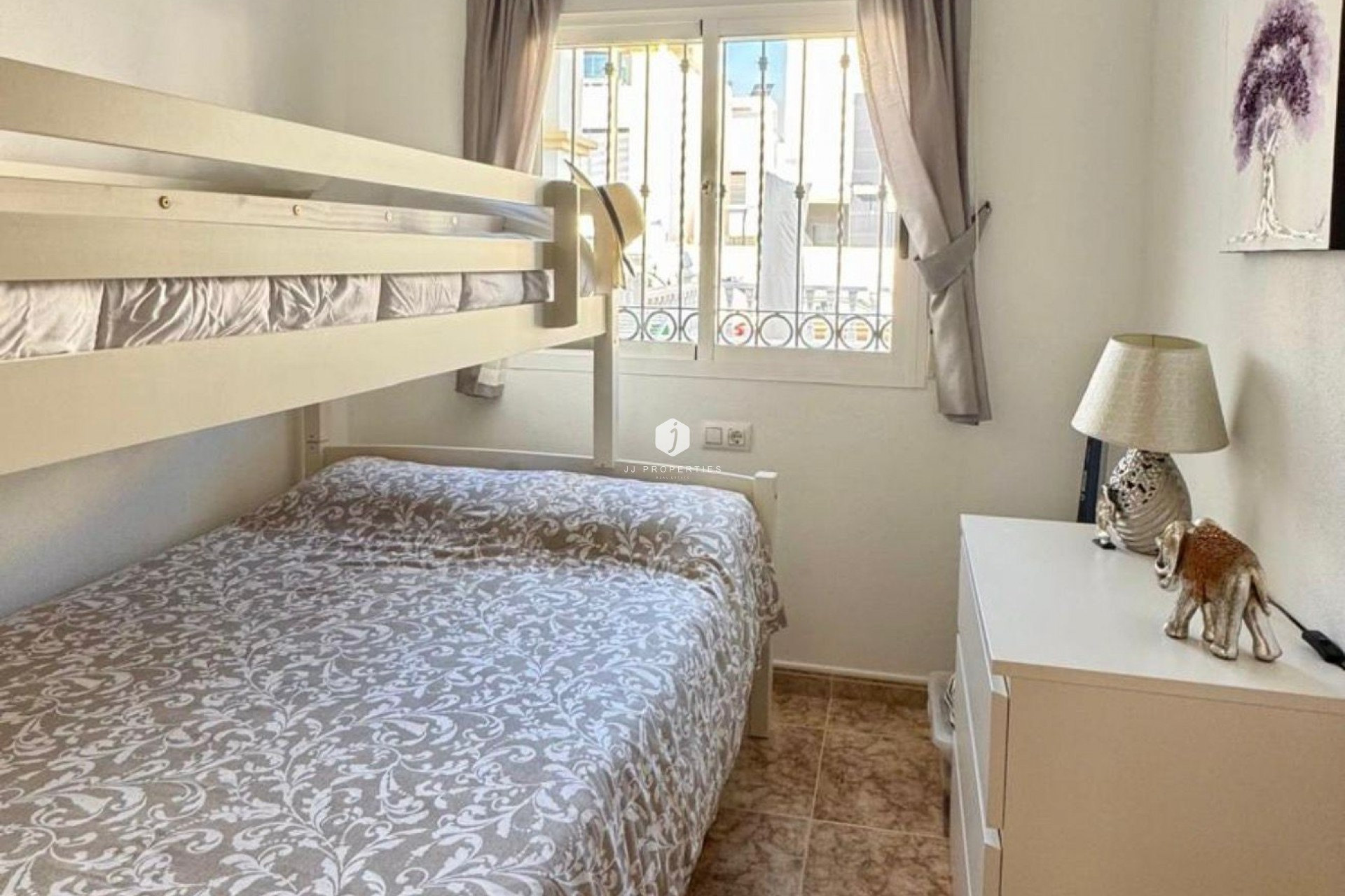 Resale - Bungalow -
Orihuela Costa - Costa Blanca