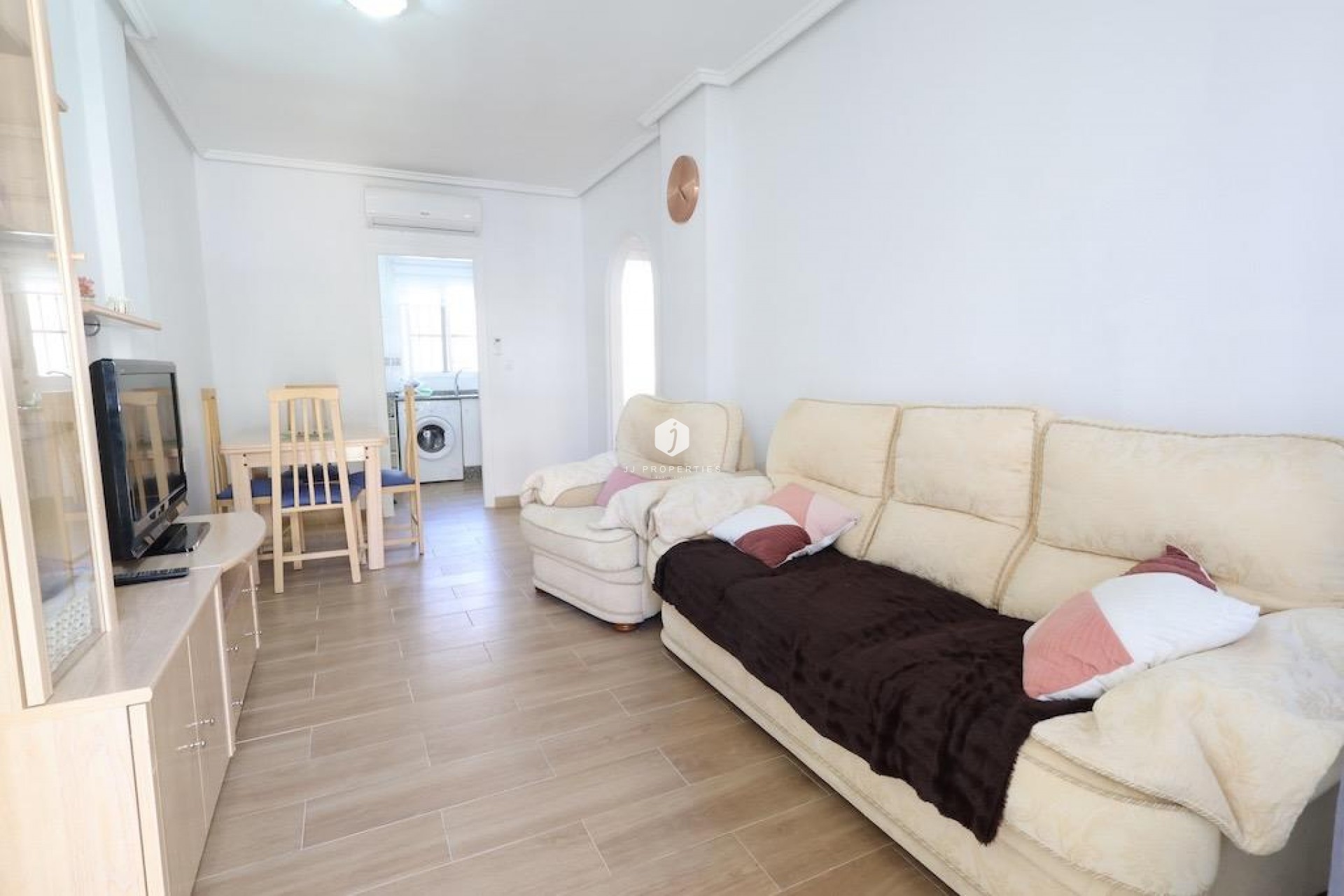 Resale - Bungalow -
Orihuela Costa - Costa Blanca