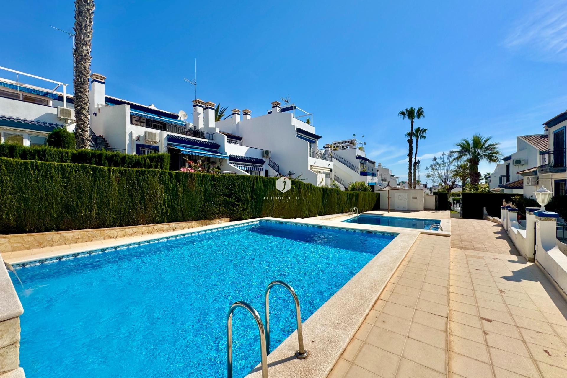 Resale - Bungalow -
Orihuela Costa - Villamartín-las Filipinas