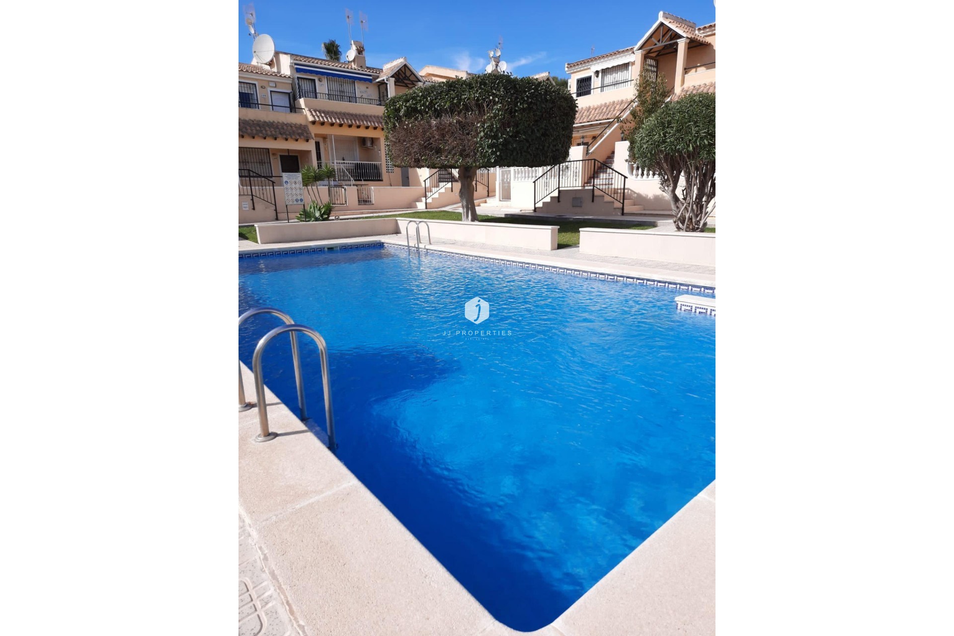 Resale - Bungalow -
San Miguel de Salinas - Costa Blanca Sur