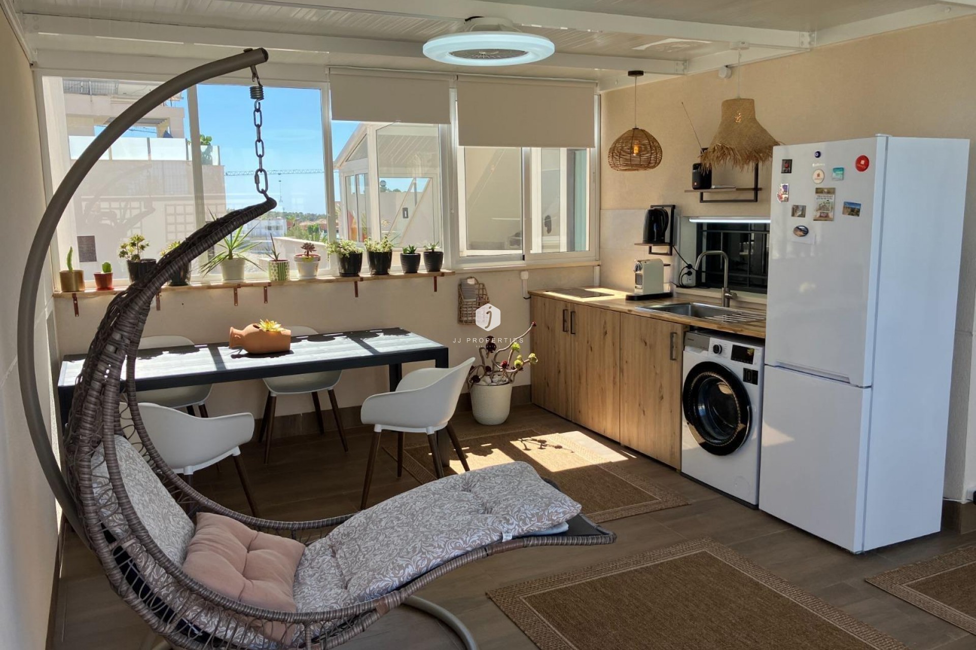 Resale - Bungalow -
San Miguel de Salinas - Las Colinas