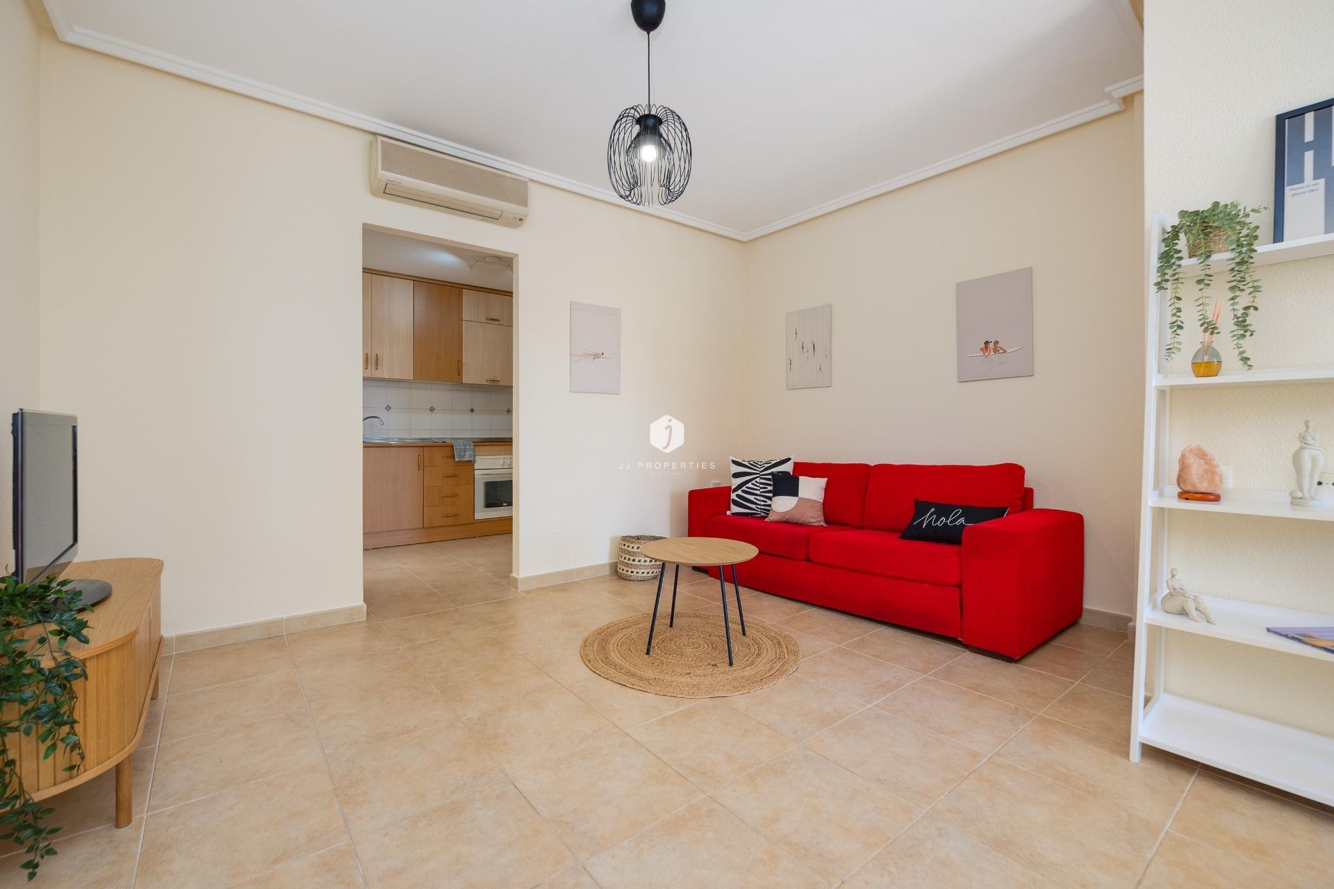 Resale - Bungalow -
Torrevieja - Aguas Nuevas 1