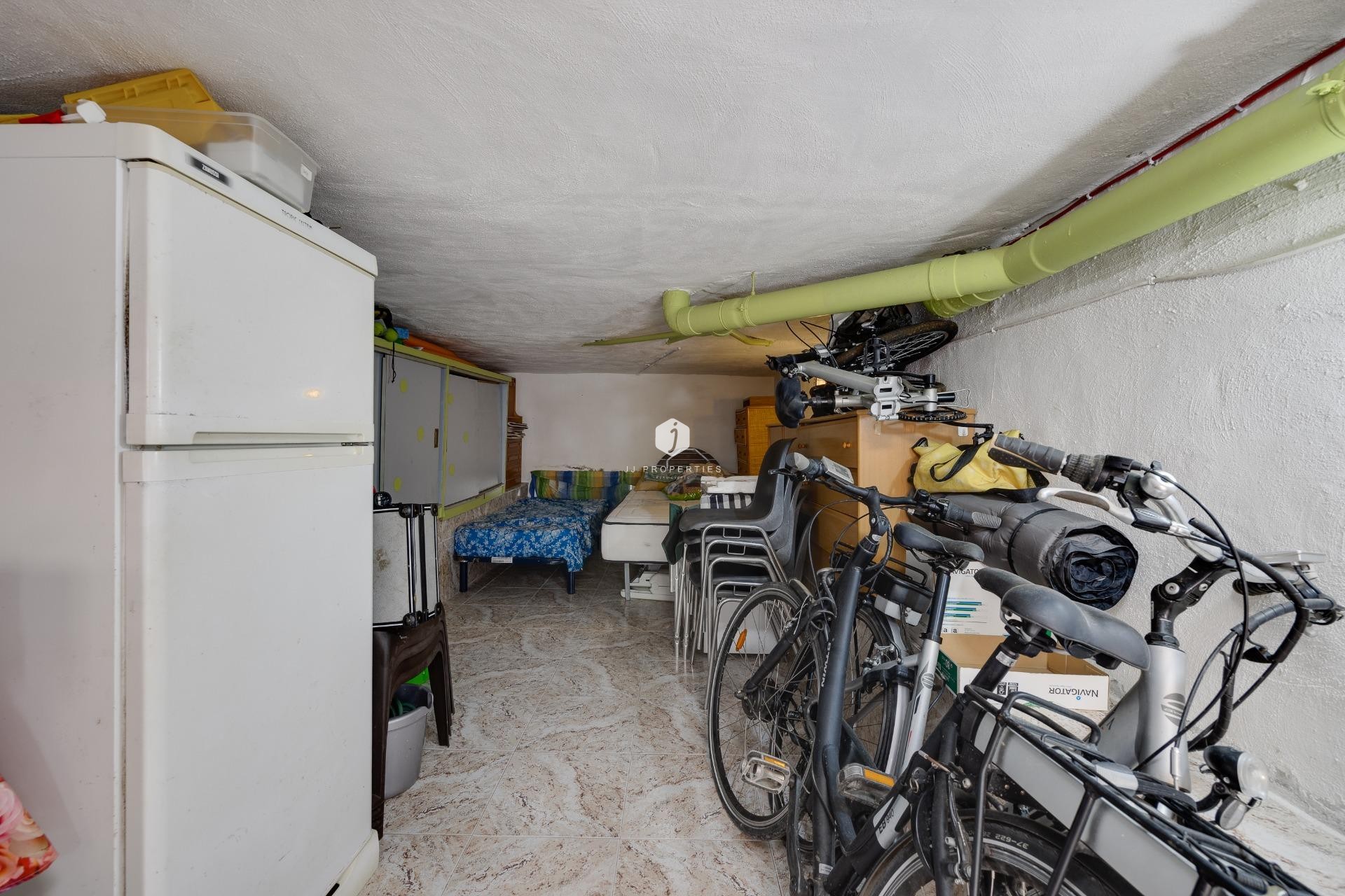 Resale - Bungalow -
Torrevieja - aguas nuevas