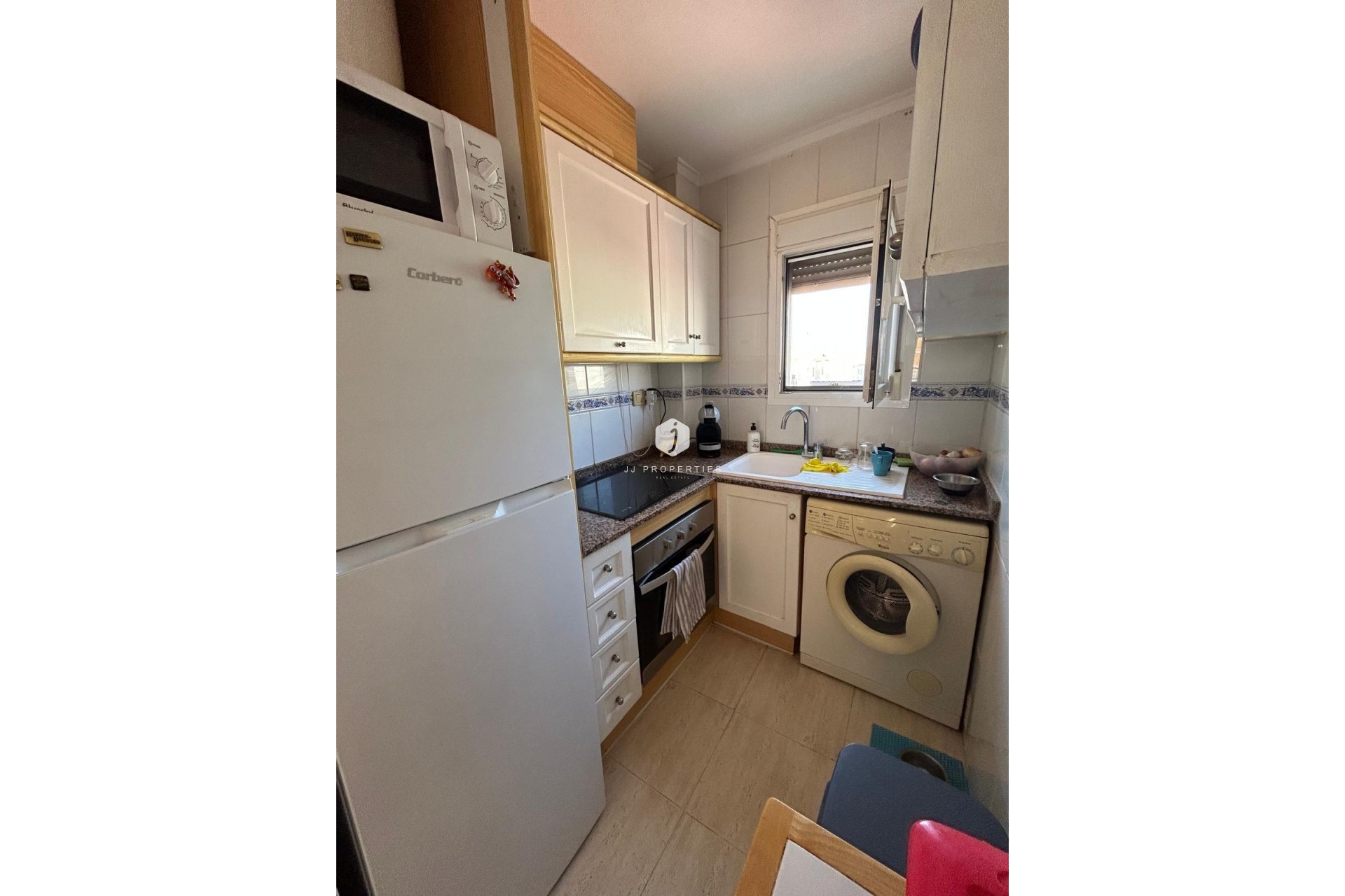 Resale - Bungalow -
Torrevieja - aguas nuevas