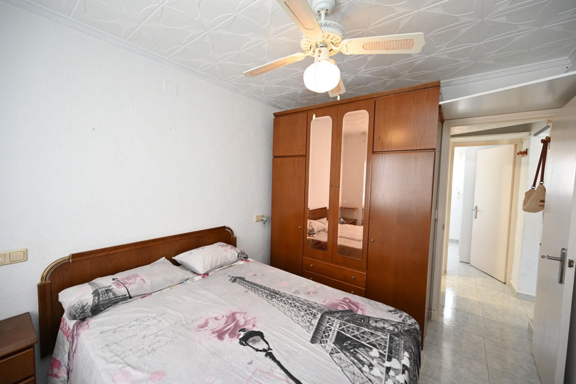 Resale - Bungalow -
Torrevieja - Costa Blanca