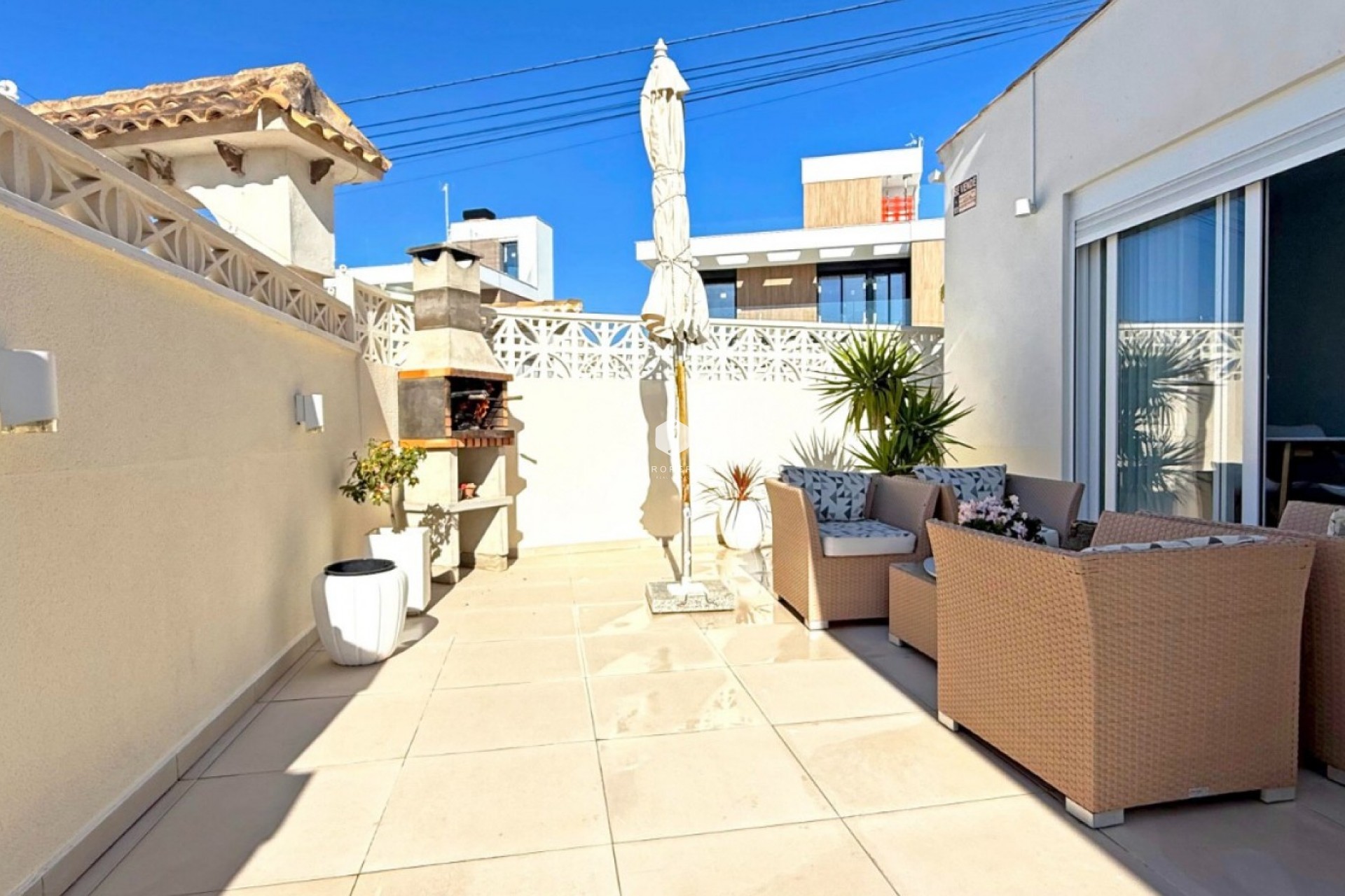 Resale - Bungalow -
Torrevieja - Costa Blanca