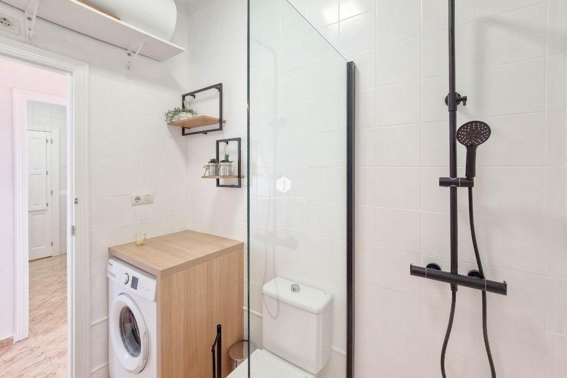 Resale - Bungalow -
Torrevieja - Costa Blanca