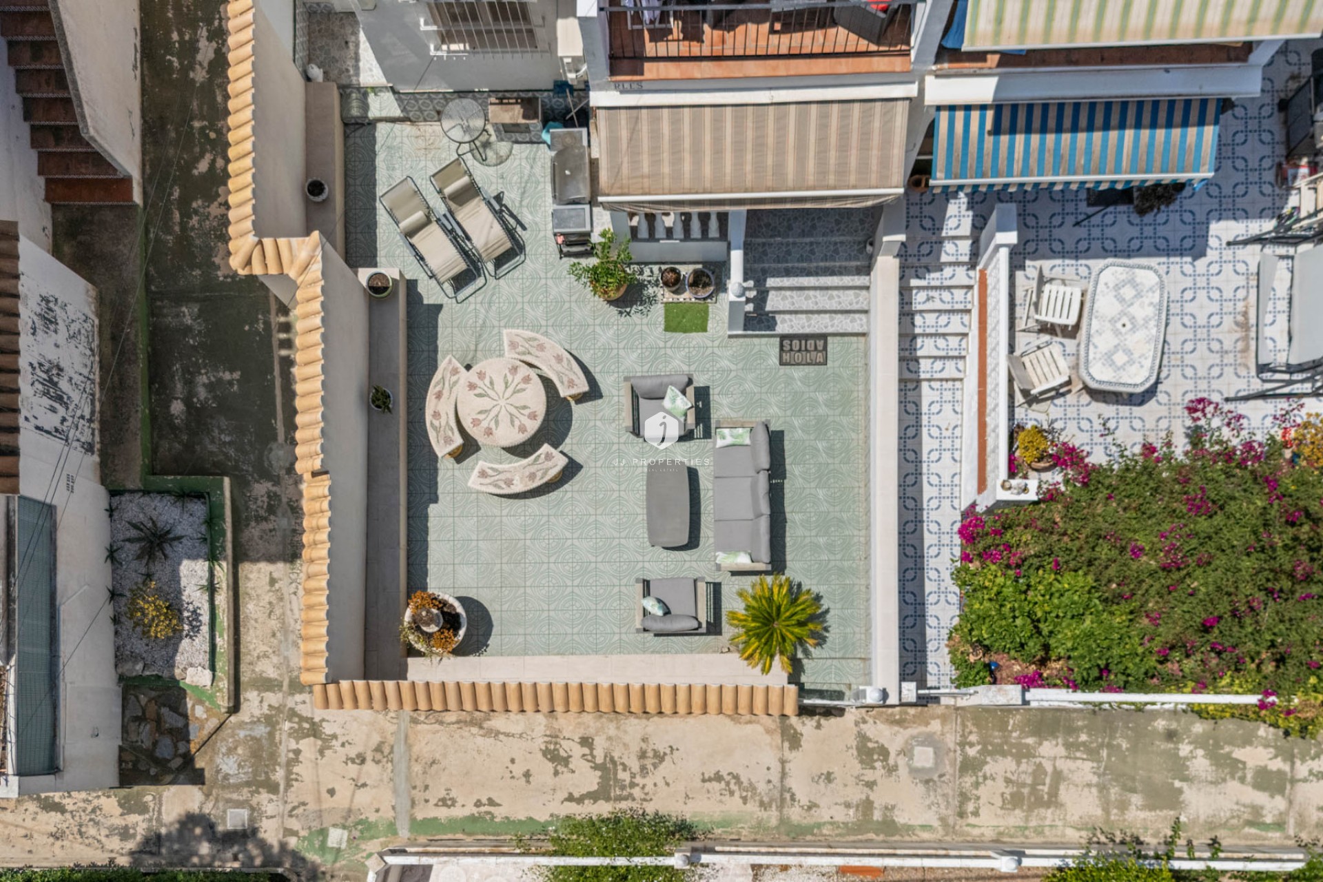 Resale - Bungalow -
Torrevieja - Costa Blanca