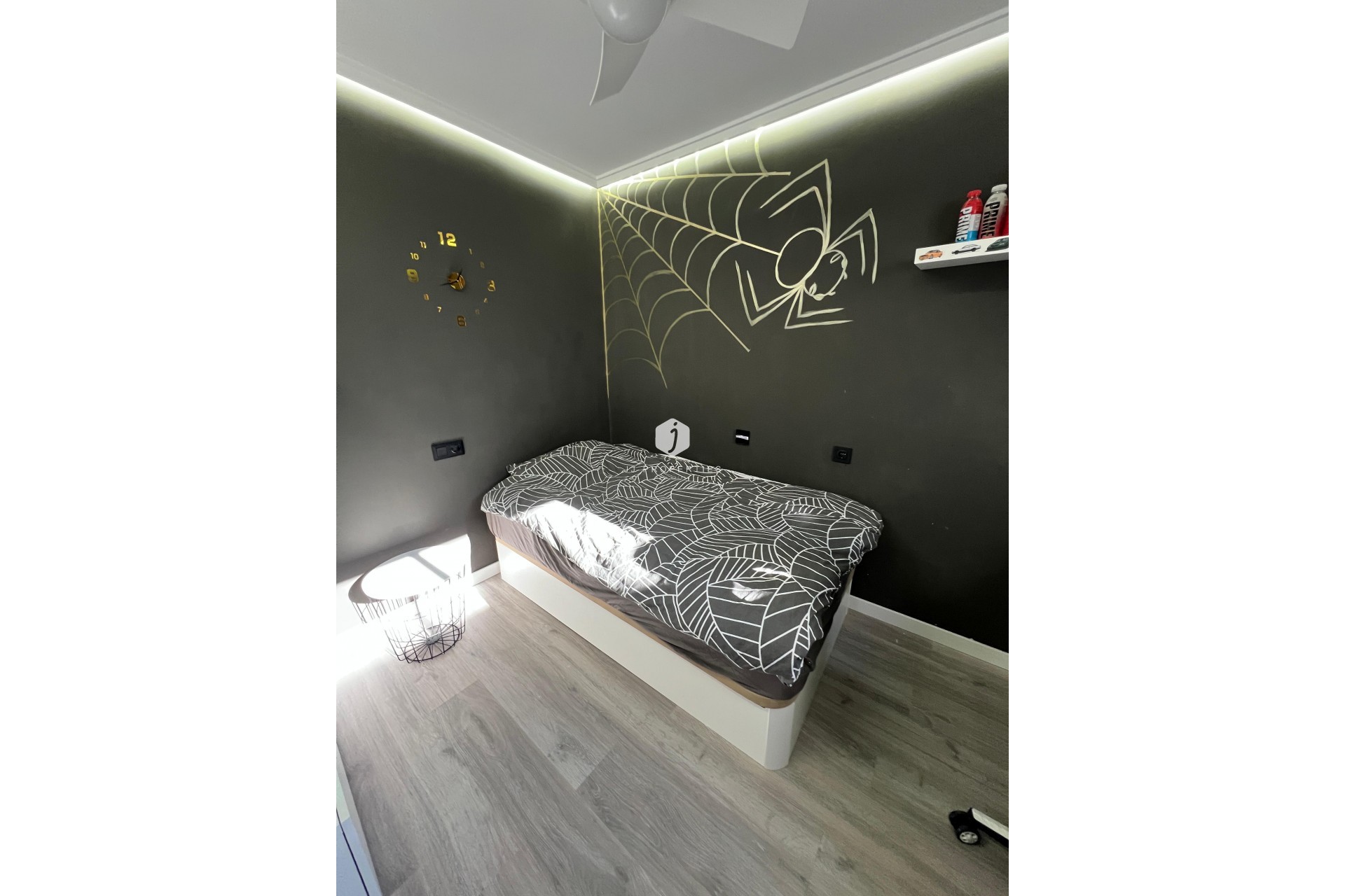 Resale - Bungalow -
Torrevieja - Costa Blanca