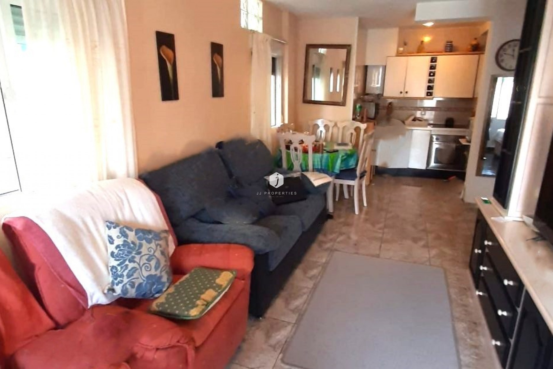 Resale - Bungalow -
Torrevieja - Costa Blanca