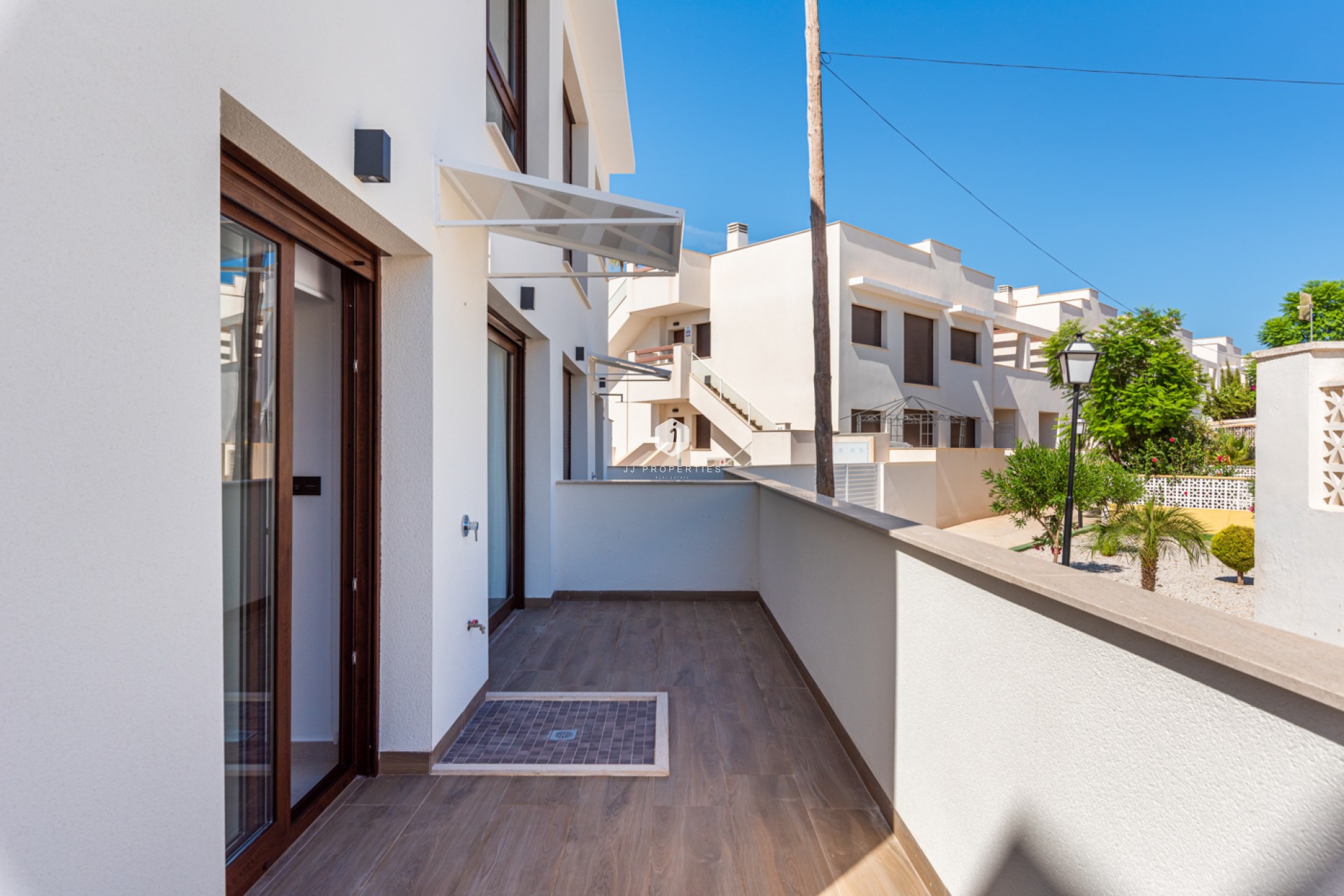 Resale - Bungalow -
Torrevieja - Costa Blanca