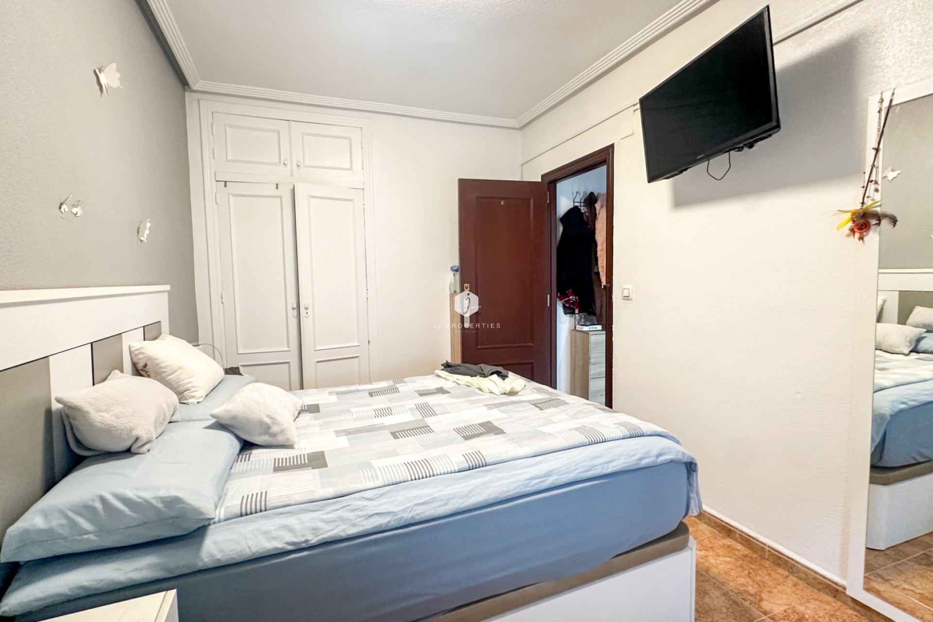 Resale - Bungalow -
Torrevieja - Costa Blanca