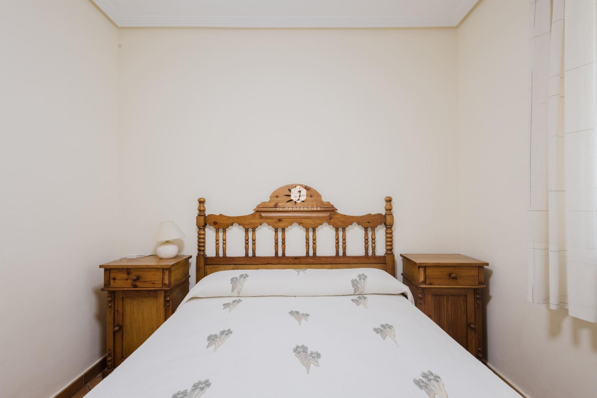 Resale - Bungalow -
Torrevieja - Costa Blanca