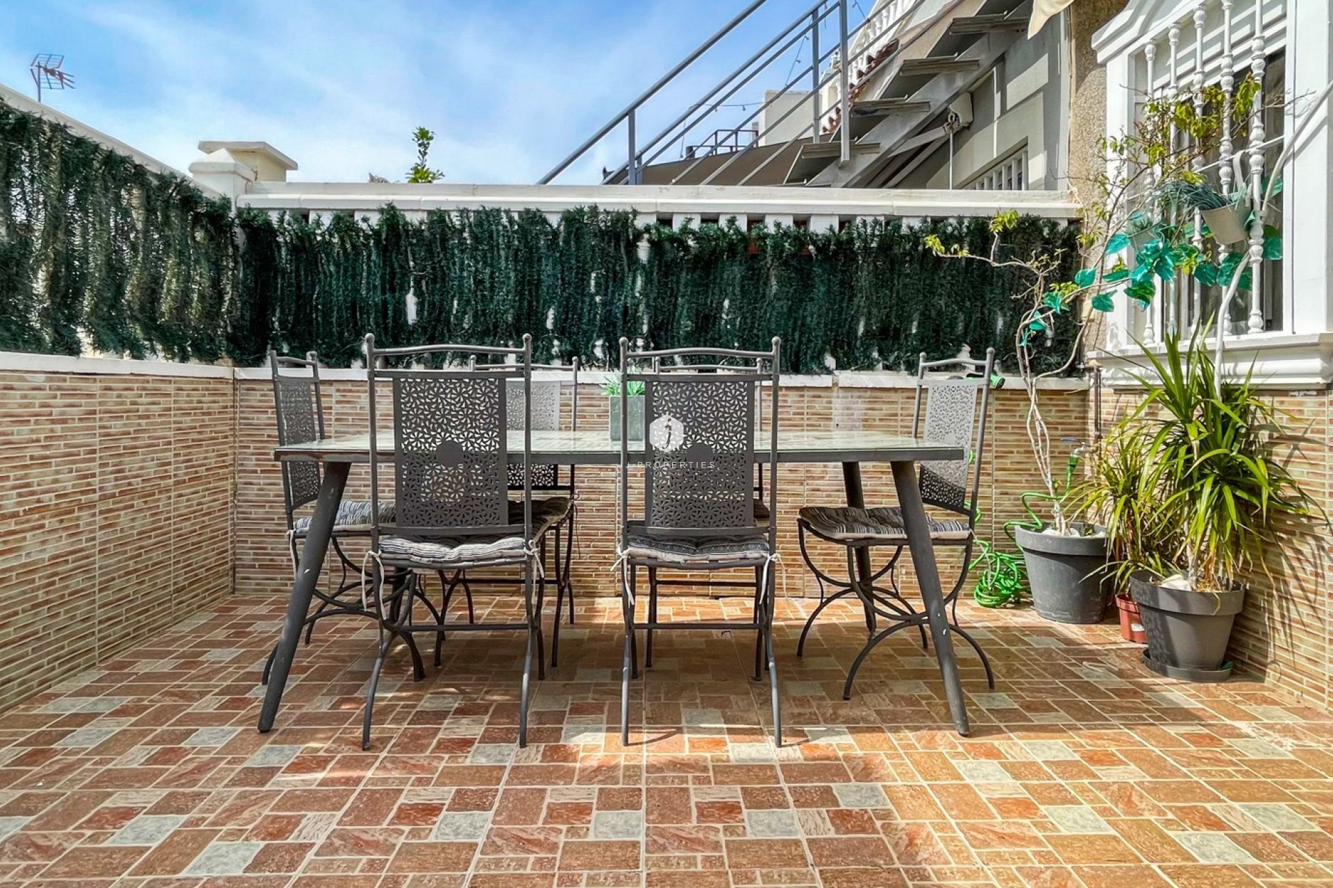 Resale - Bungalow -
Torrevieja - Costa Blanca