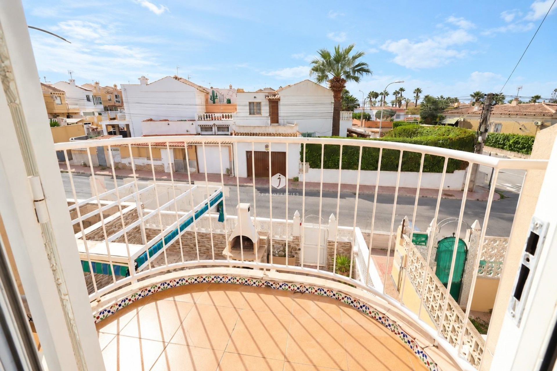 Resale - Bungalow -
Torrevieja - Costa Blanca