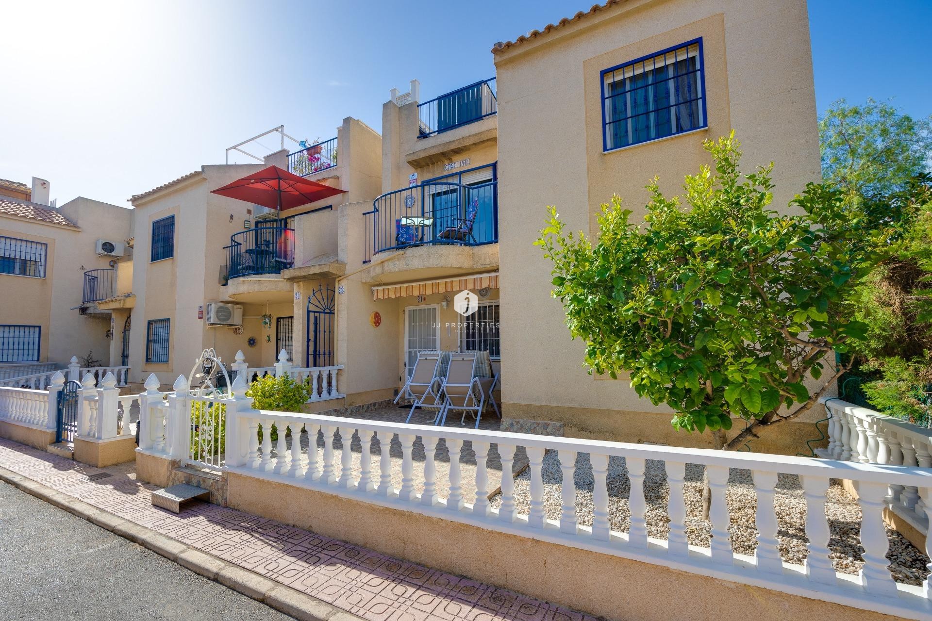 Resale - Bungalow -
Torrevieja - El chaparral
