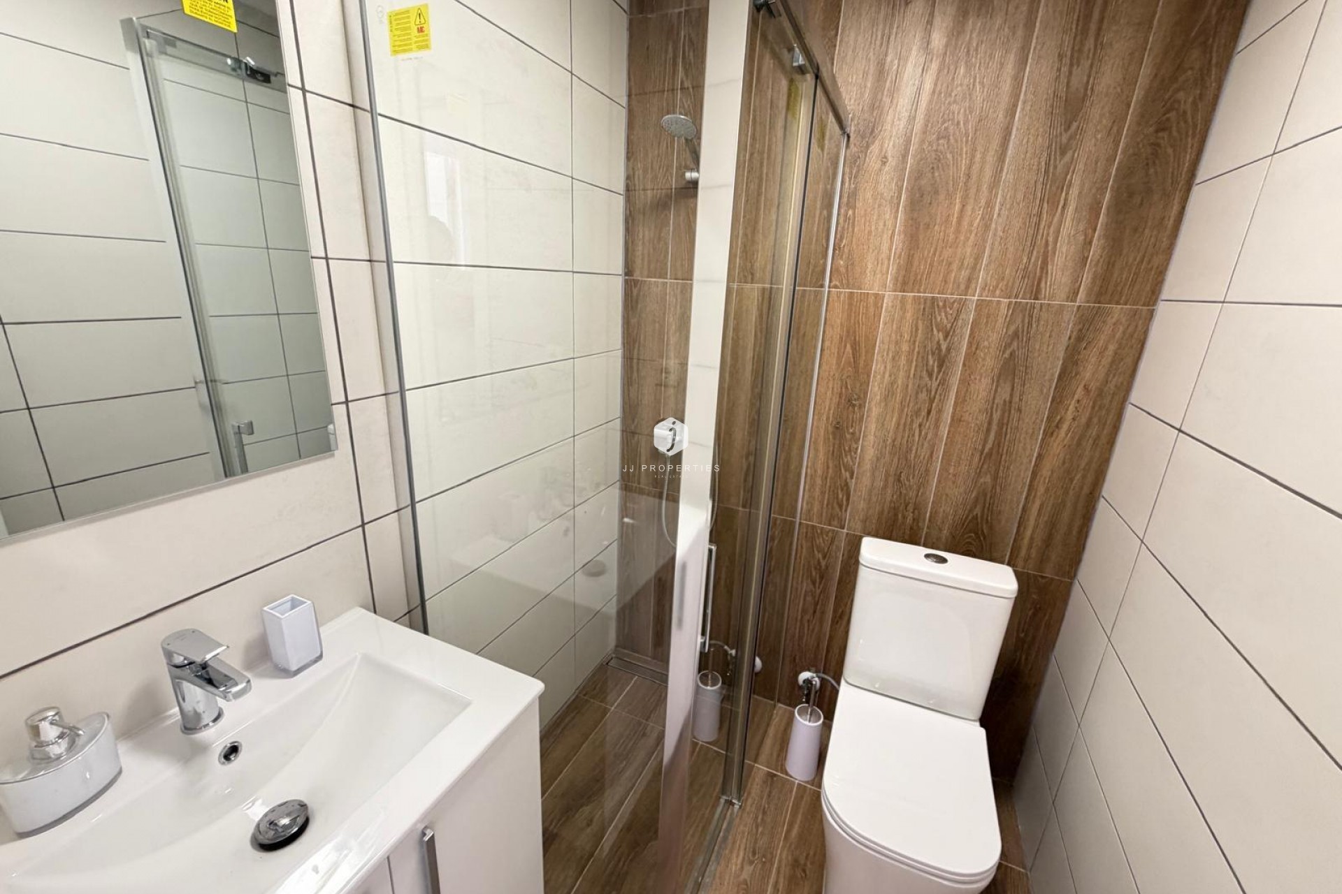 Resale - Bungalow -
Torrevieja - El Limonar