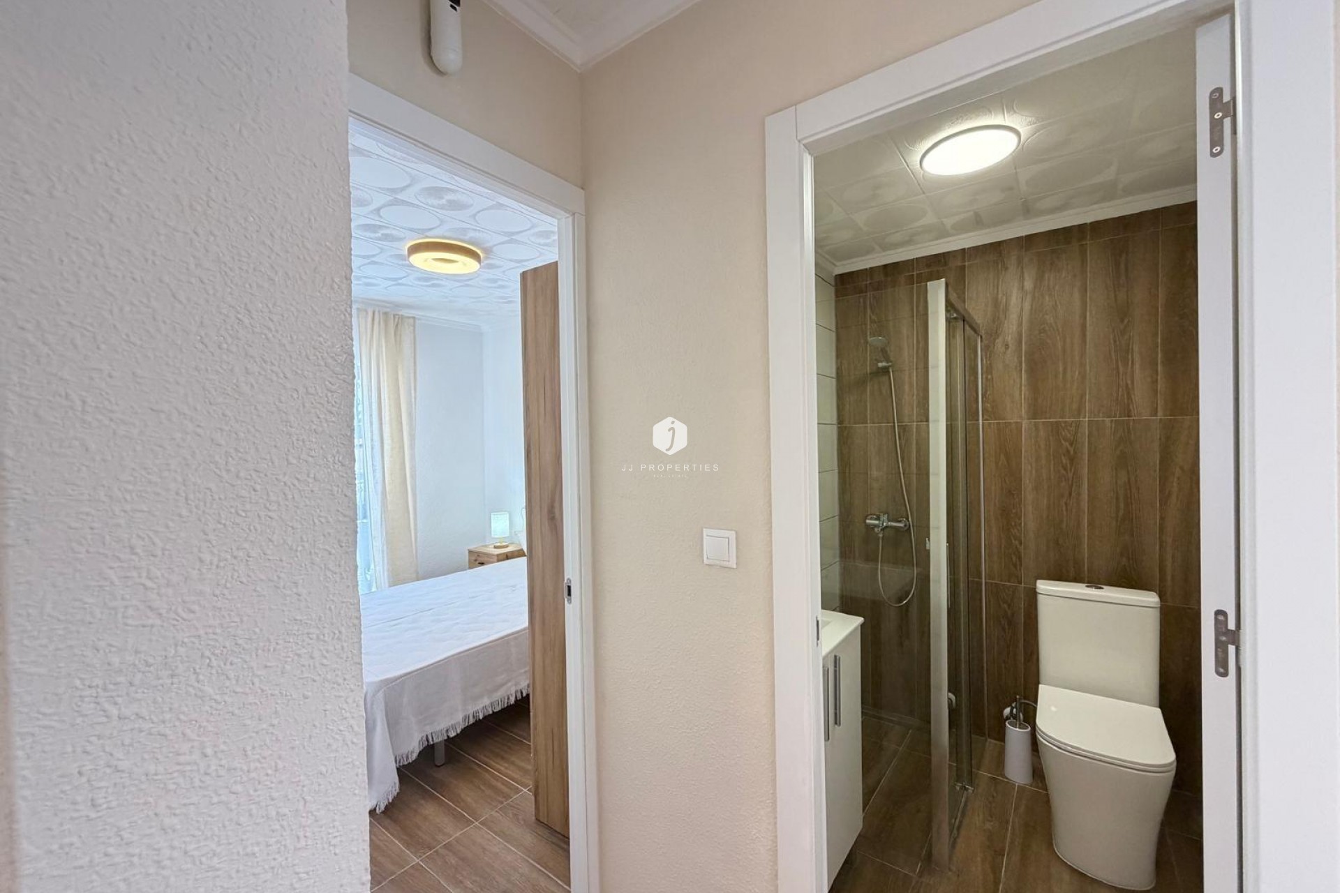 Resale - Bungalow -
Torrevieja - El Limonar